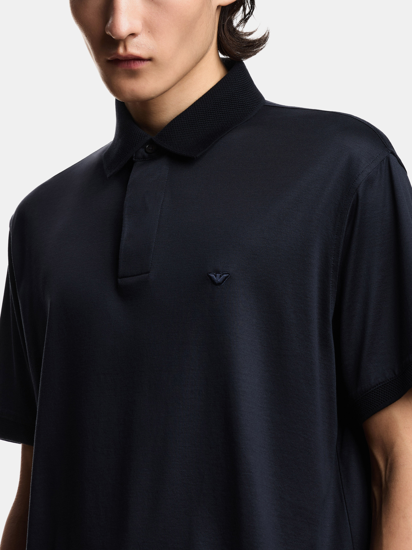 Футболки и поло Emporio Armani модель EM004588-AF10017-UB118 Футболки и поло Emporio Armani модель EM004588-AF10017-UB118 Фото