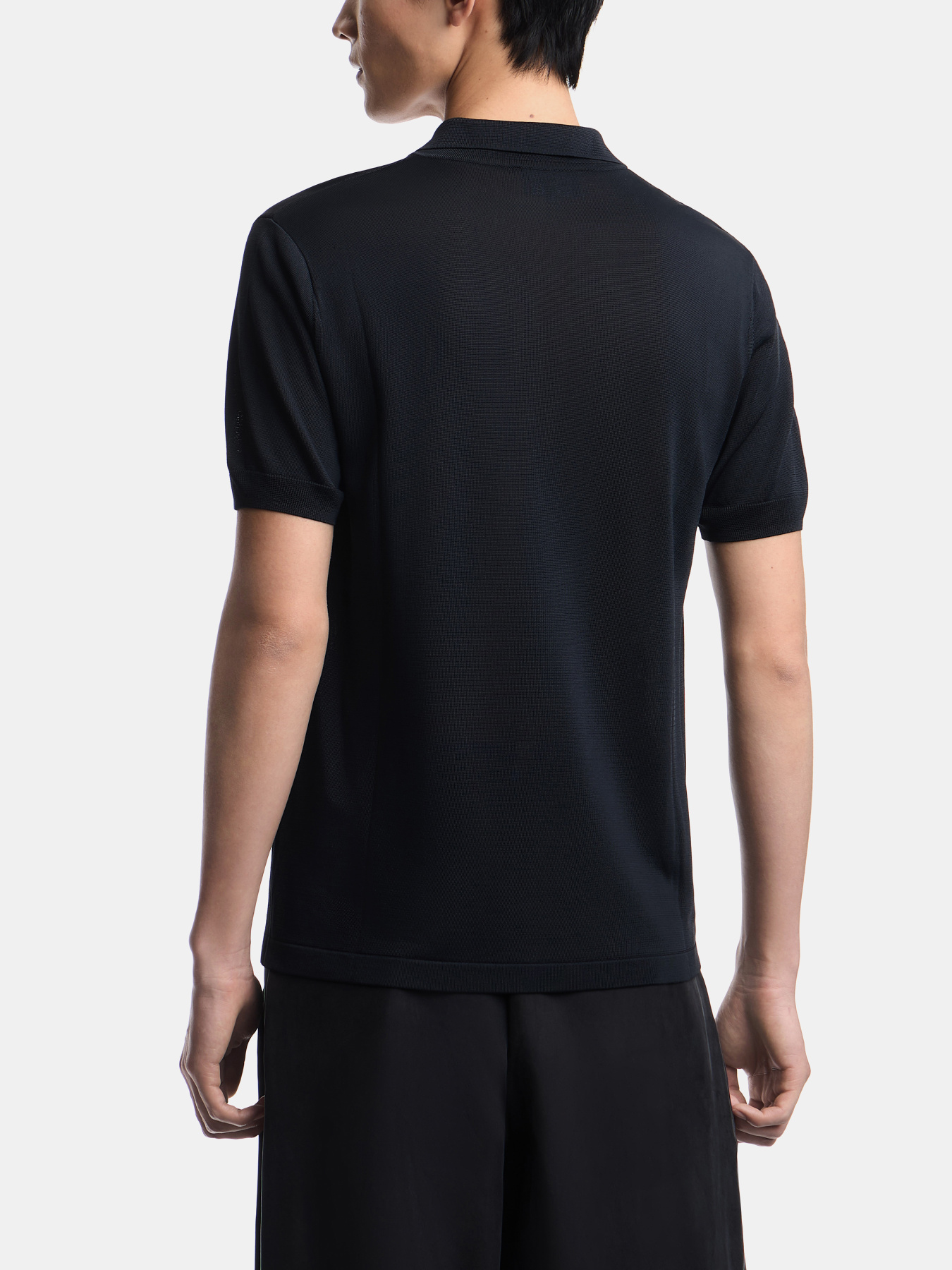 Футболки і поло Emporio Armani модель EM005709-AF25741-UB109 Фото