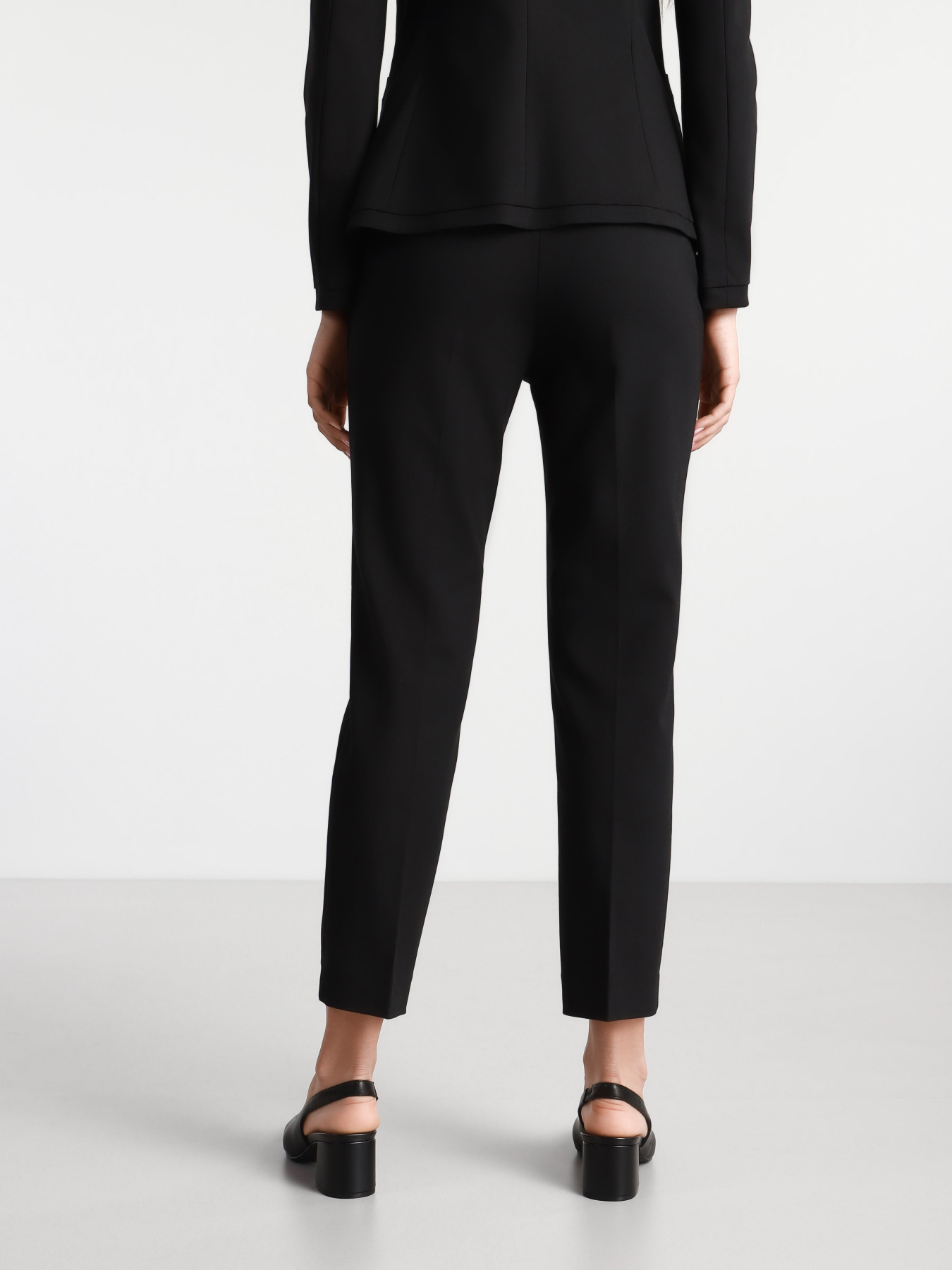 Штани Emporio Armani модель 3K2P63-2NYSZ-0999 Фото