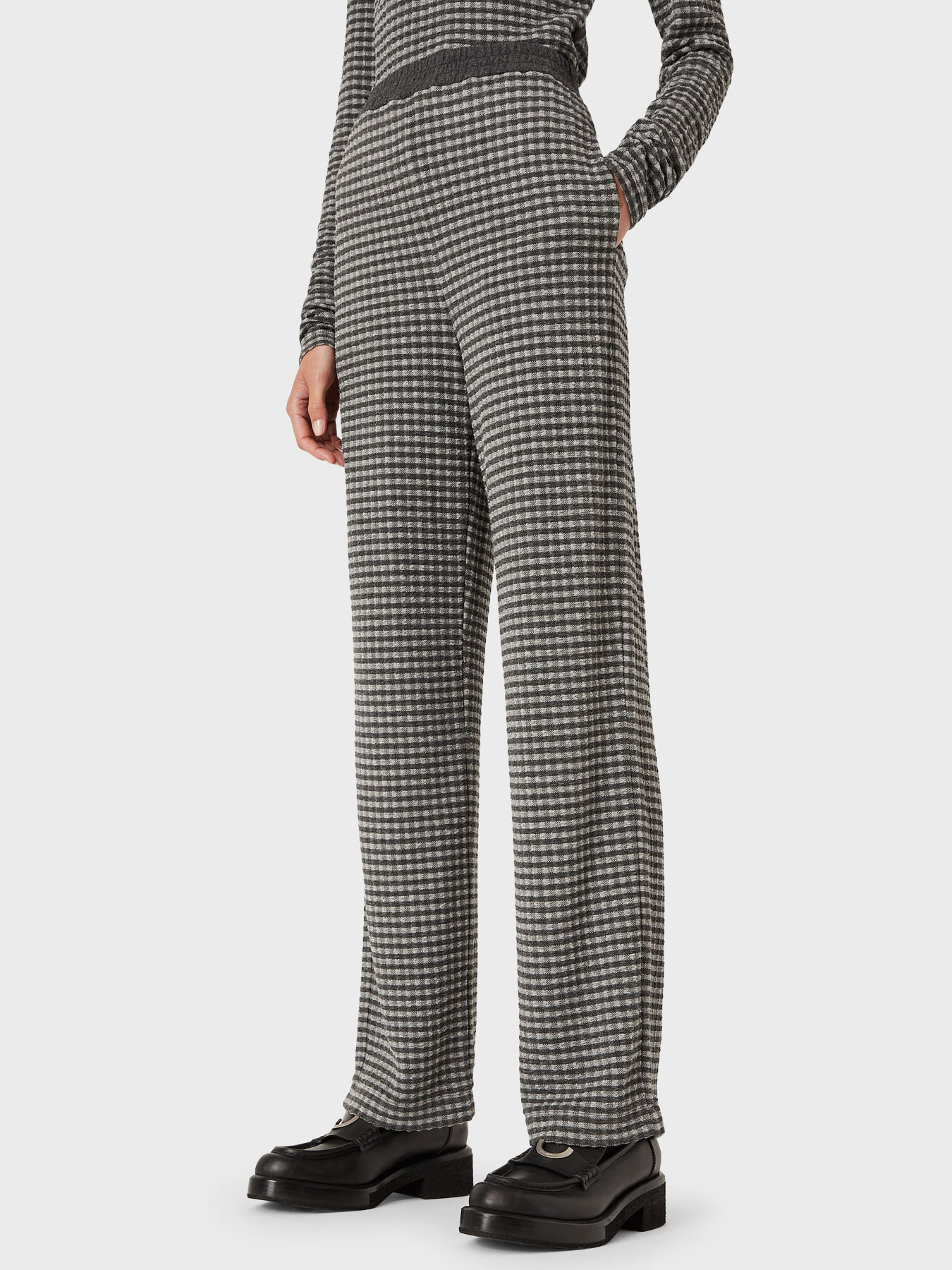Штани Emporio Armani модель 8N2P8I-2J2JZ-F603 Штани Emporio Armani модель 8N2P8I-2J2JZ-F603 Фото
