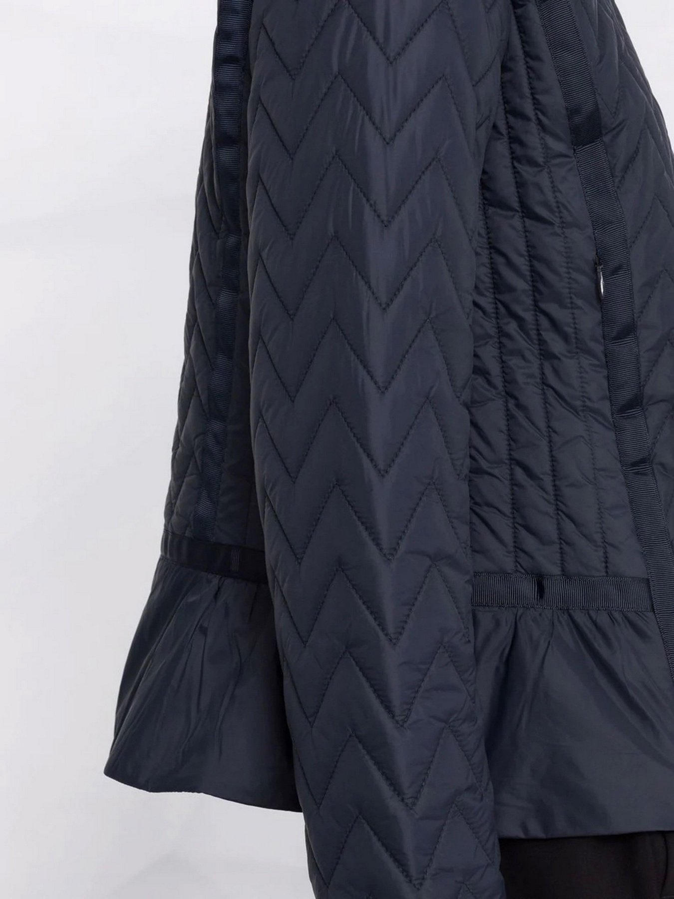 Куртки и дубленки Emporio Armani модель 6K2B65-2NJBZ-0919 Фото