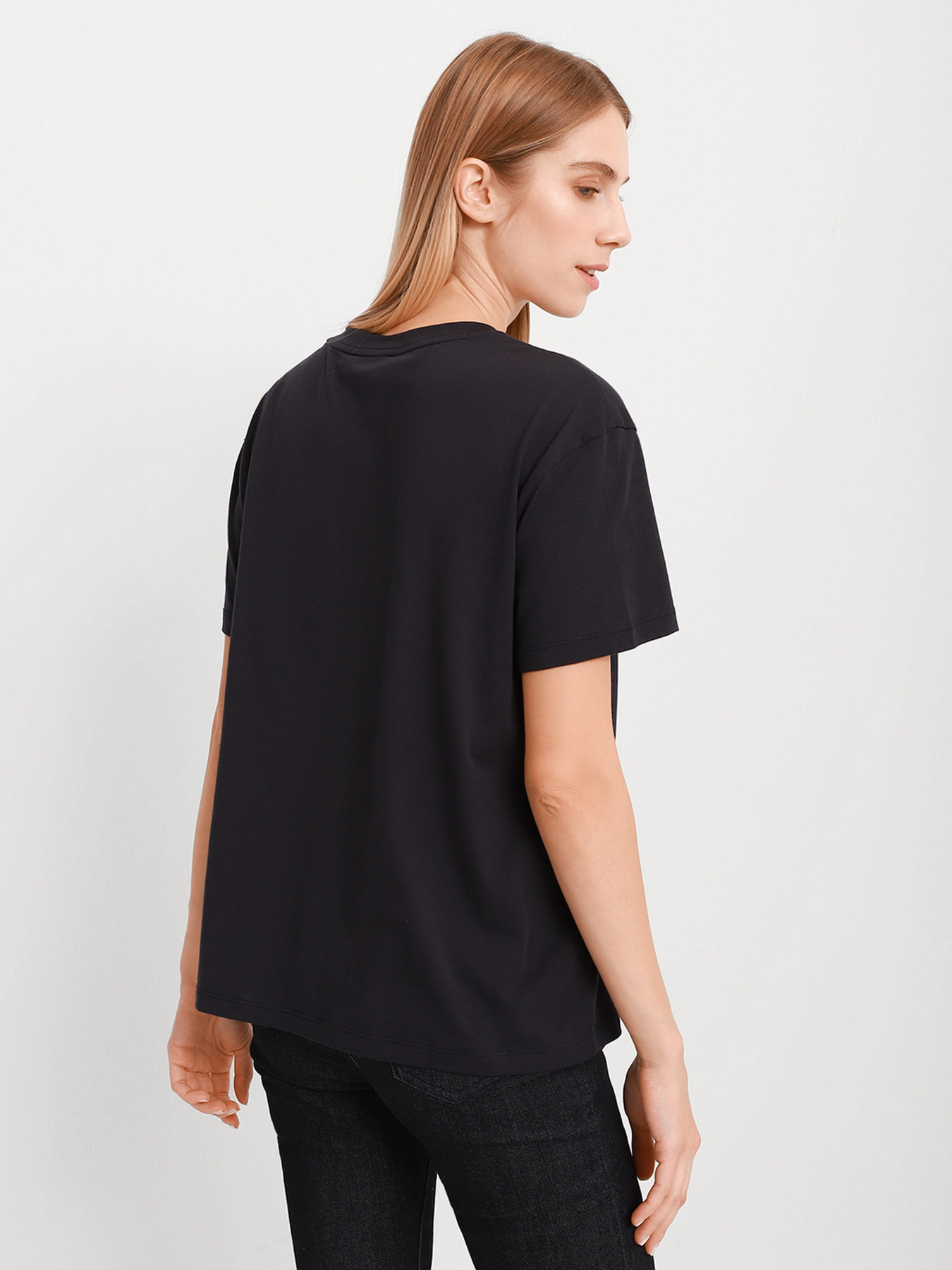 Футболки і поло Emporio Armani модель 6K2T7U-2JSYZ-0922 Футболки і поло Emporio Armani модель 6K2T7U-2JSYZ-0922 Фото