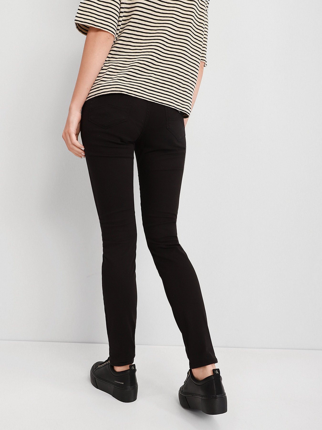 Джинси Emporio Armani Super Skinny модель 6K2J23-2N81Z-0999 Фото