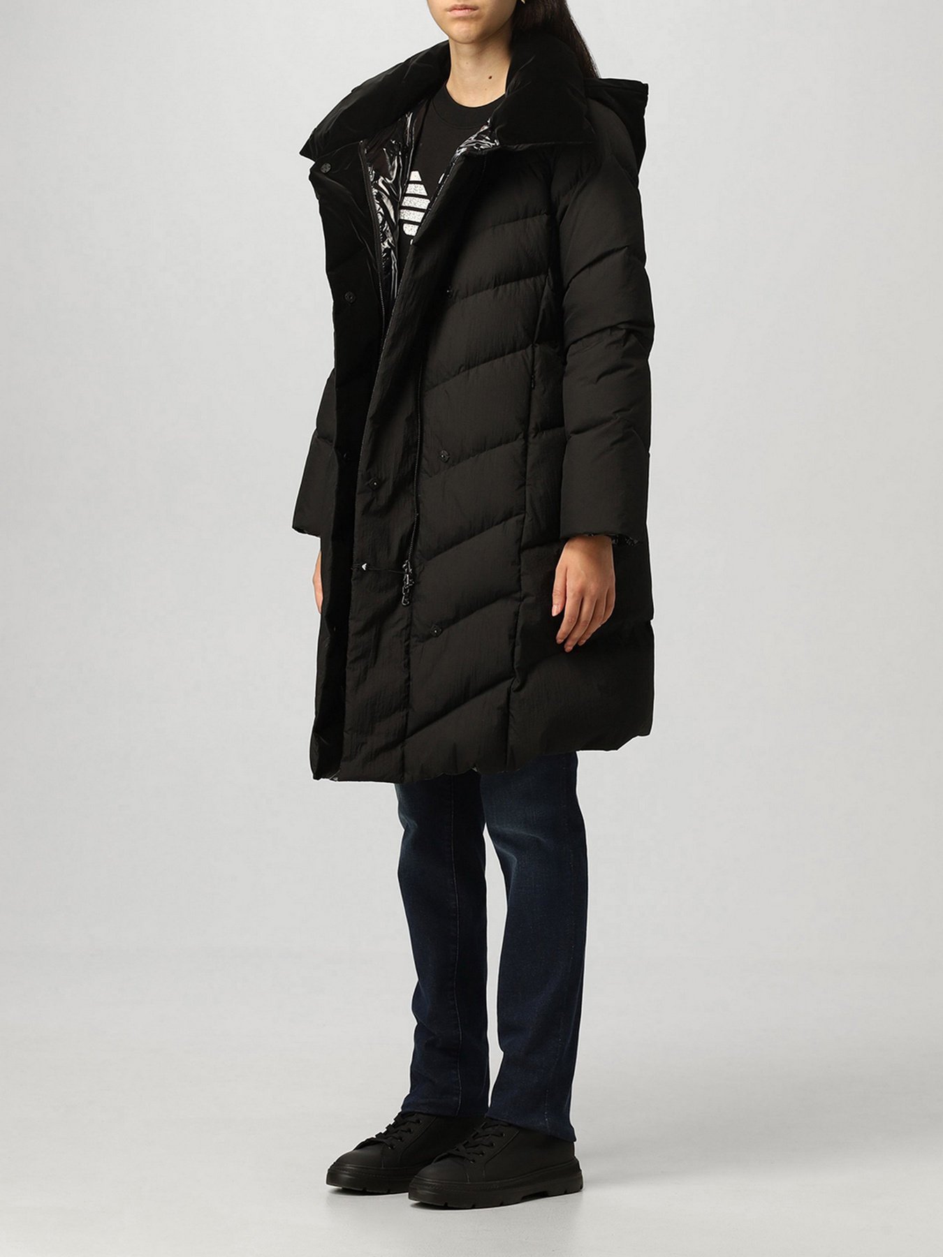 Куртки и дубленки Emporio Armani модель 6K2L68-2NJGZ-0999 Куртки и дубленки Emporio Armani модель 6K2L68-2NJGZ-0999 Фото