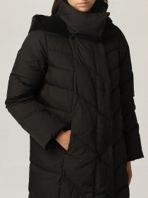 Куртки и дубленки Emporio Armani модель 6K2L68-2NJGZ-0999 Фото