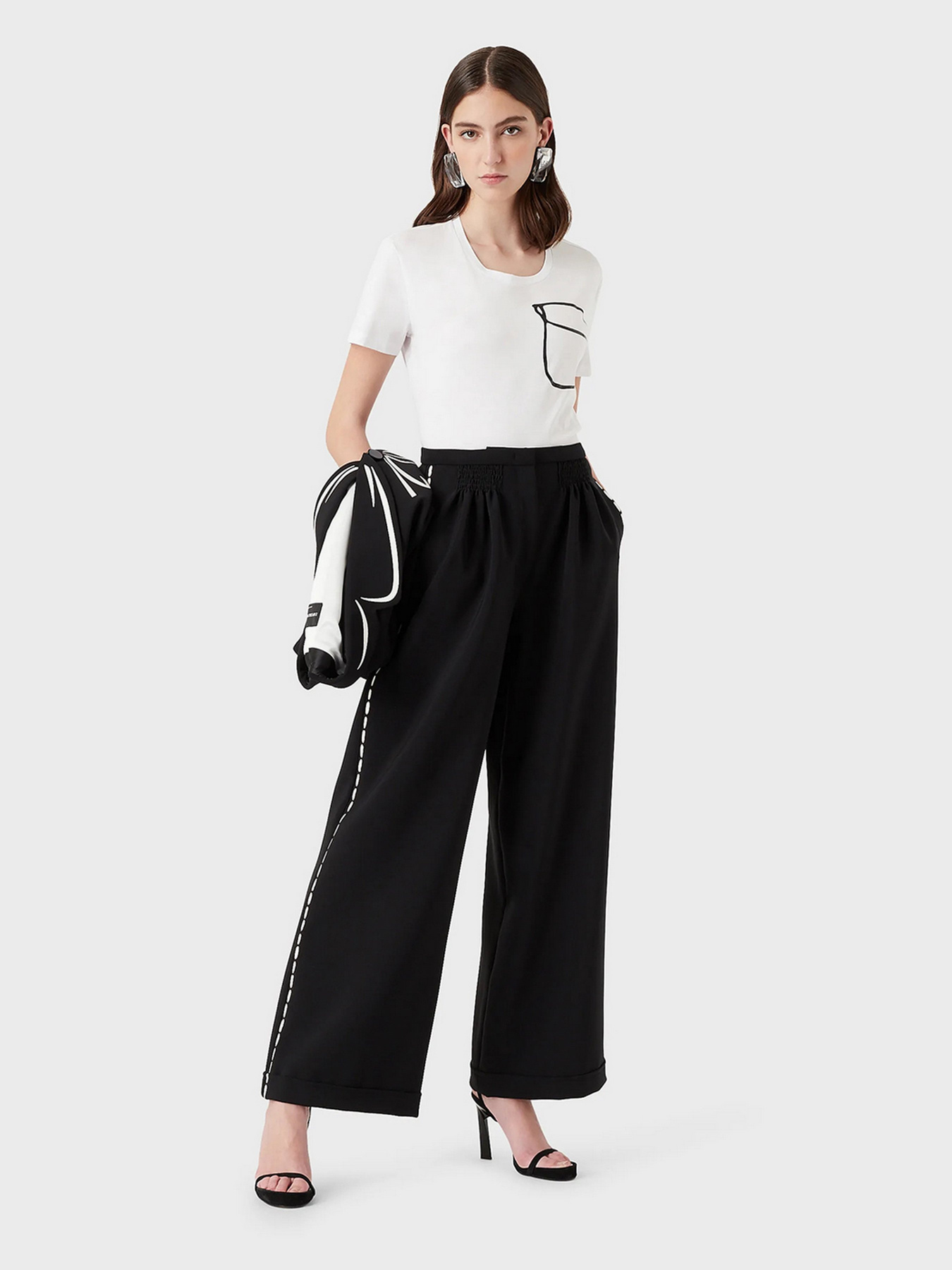 Футболки і поло Emporio Armani модель 3L2T7H-2J95Z-0100 Футболки і поло Emporio Armani модель 3L2T7H-2J95Z-0100 Фото