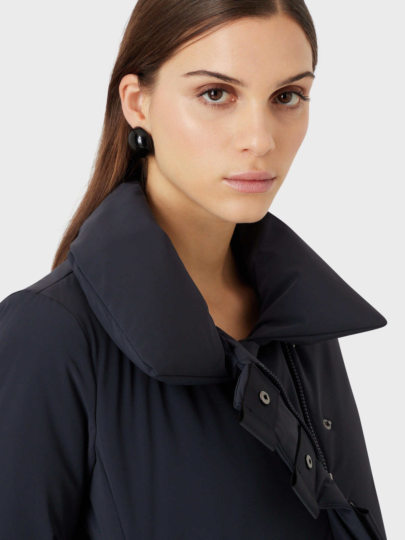 Куртки та дублянки Emporio Armani модель 6L2L66-2NIRZ-0926 Куртки та дублянки Emporio Armani модель 6L2L66-2NIRZ-0926 Фото