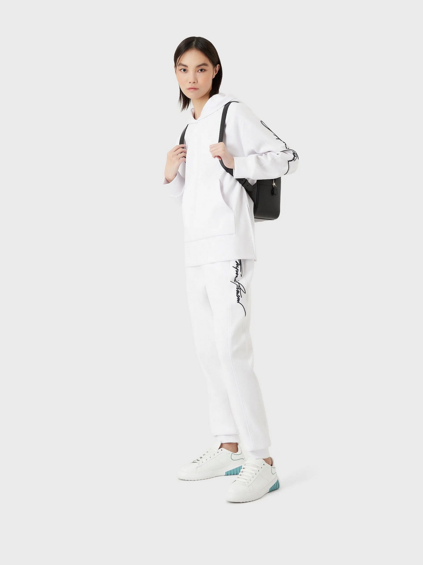 Брюки Emporio Armani модель 3R2P7A-2JVKZ-0100 Фото