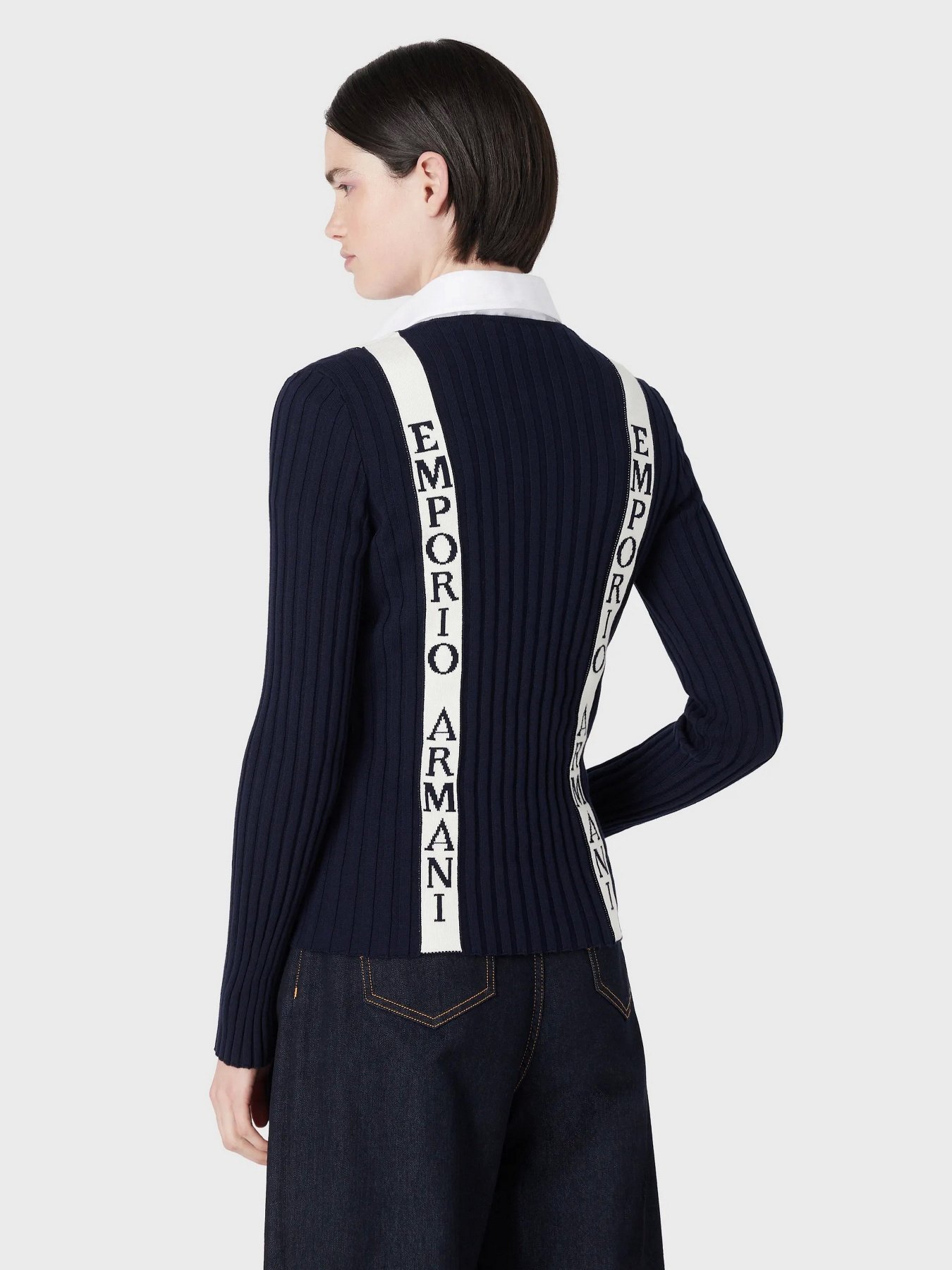 Свитры и кардиганы Emporio Armani модель 8N2MYD-2MA5Z-0907 Свитры и кардиганы Emporio Armani модель 8N2MYD-2MA5Z-0907 Фото