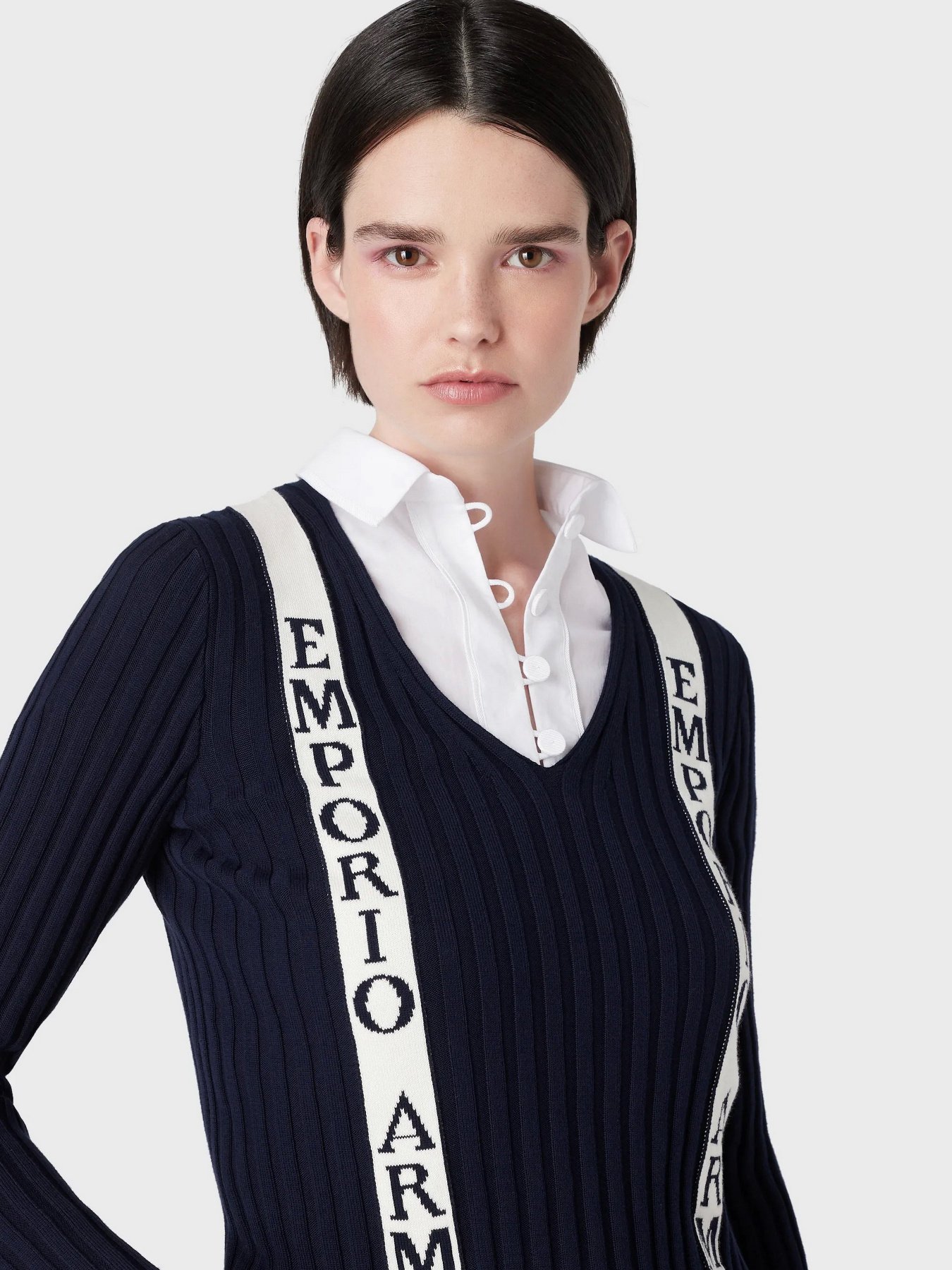 Свитры и кардиганы Emporio Armani модель 8N2MYD-2MA5Z-0907 Свитры и кардиганы Emporio Armani модель 8N2MYD-2MA5Z-0907 Фото