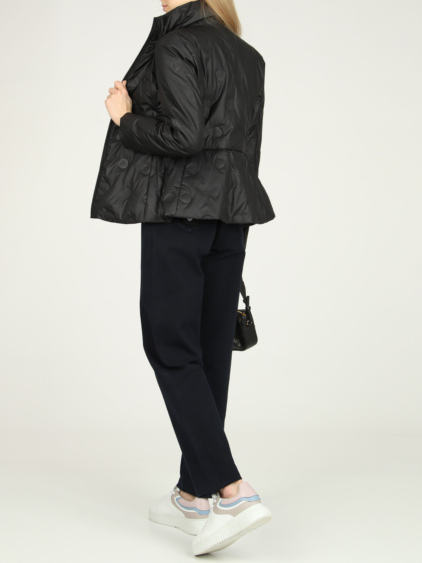 Куртки та дублянки Emporio Armani модель 3R2B61-2NYBZ-0999 Фото