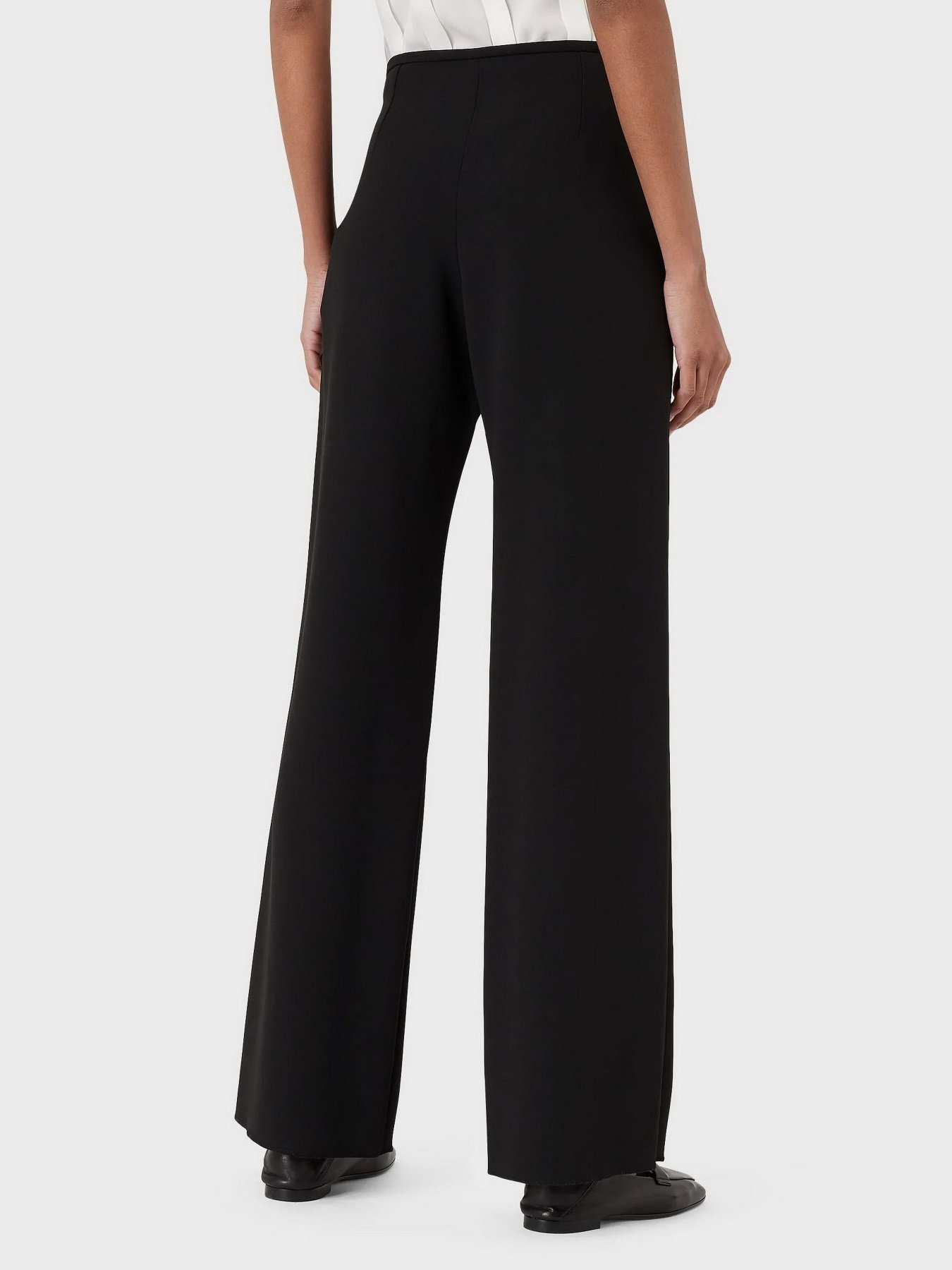 Штани Emporio Armani модель 0NP01T-02013-999 Штани Emporio Armani модель 0NP01T-02013-999 Фото