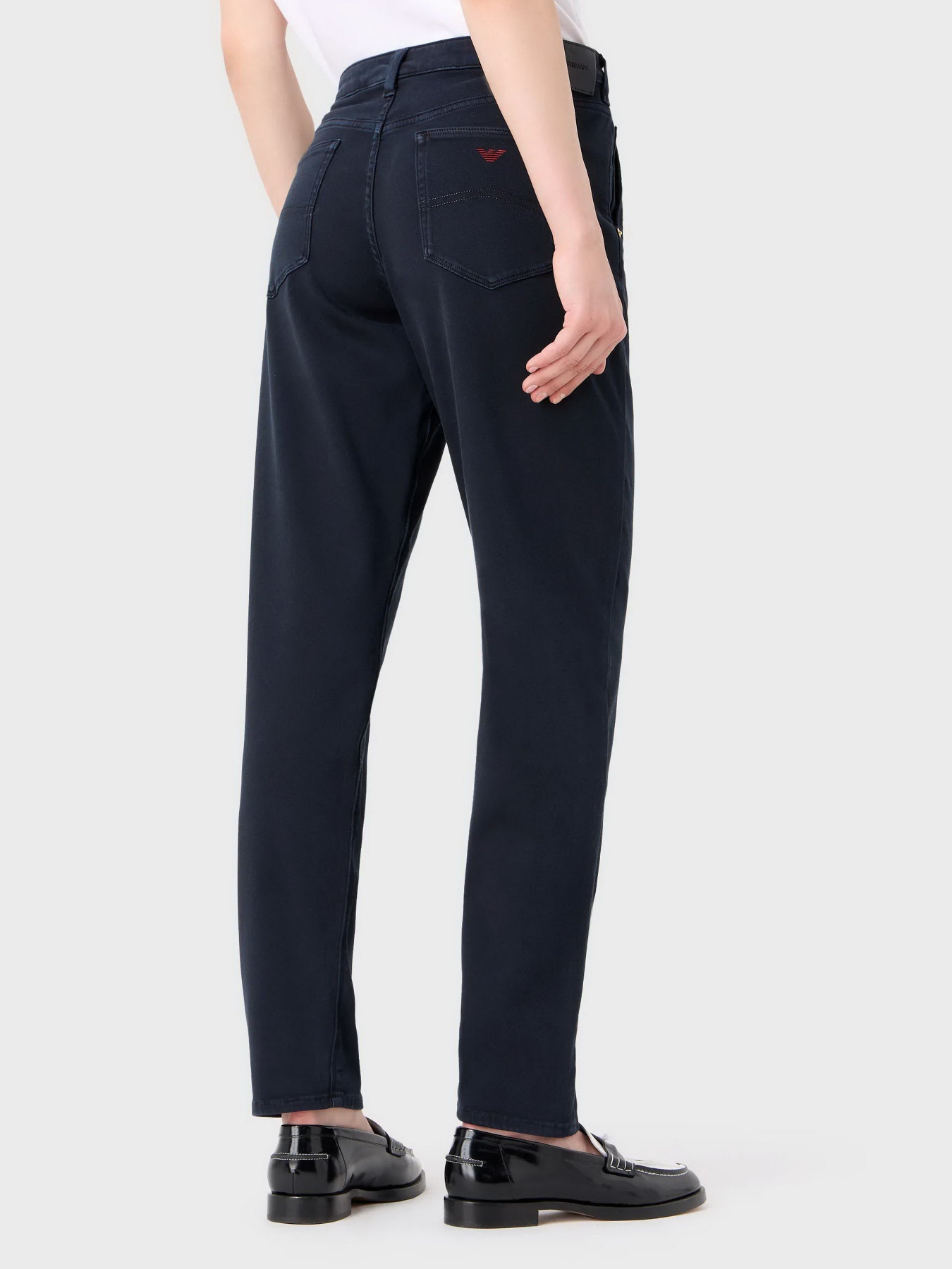 Джинсы Emporio Armani J5A модель 6R2J5A-2NU3Z-0926 Джинсы Emporio Armani J5A модель 6R2J5A-2NU3Z-0926 Фото