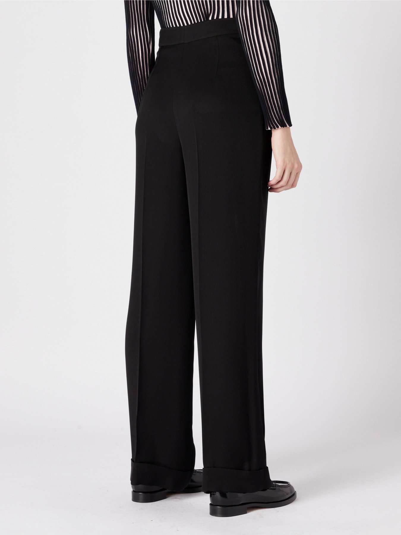 Штани Emporio Armani модель 6R2P69-2NS9Z-0999 Фото