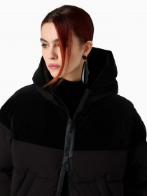Куртки та дублянки Emporio Armani модель 6R2B77-2NFFZ-0999 Фото