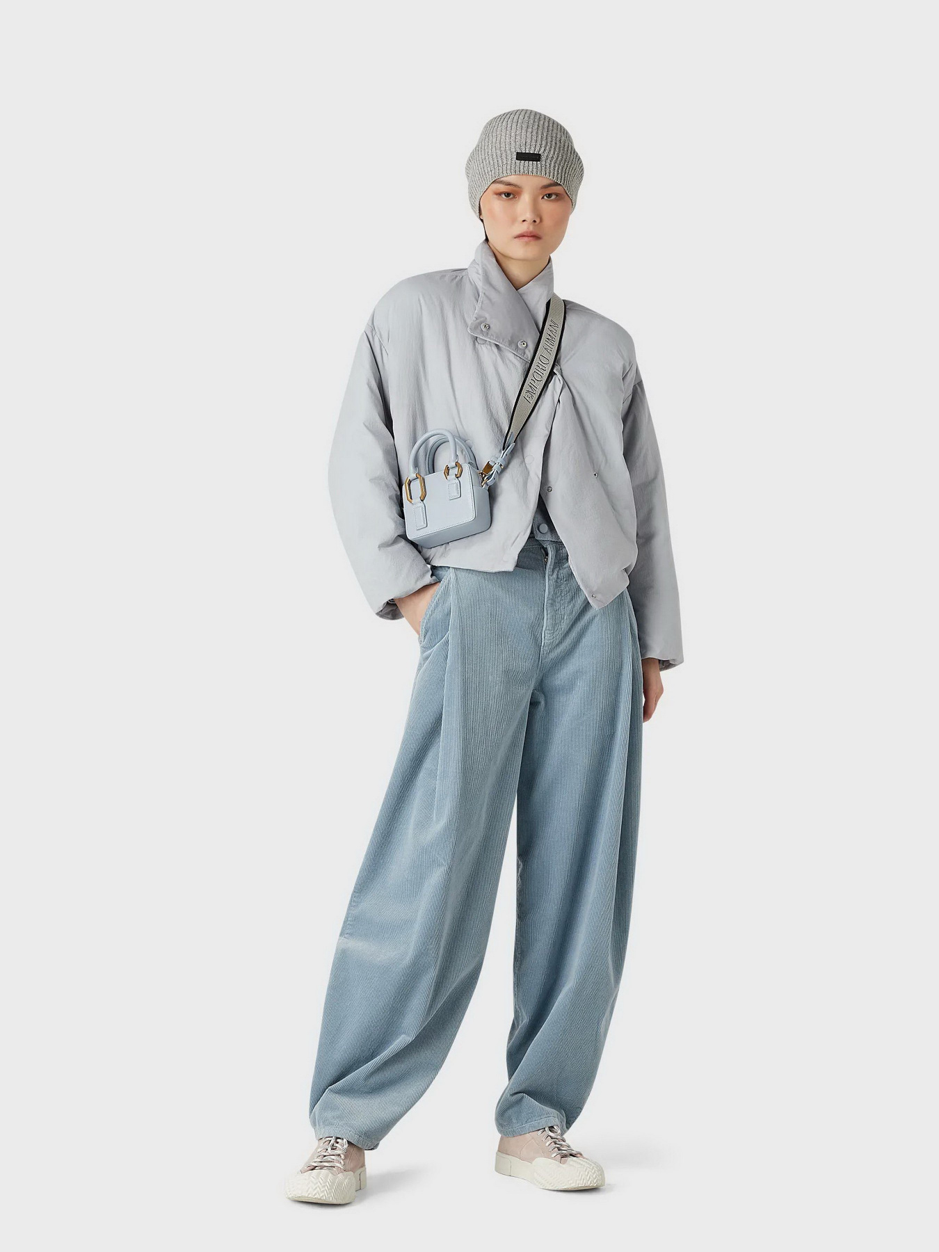 Куртки та дублянки Emporio Armani модель 6R2B87-2NFPZ-0710 Куртки та дублянки Emporio Armani модель 6R2B87-2NFPZ-0710 Фото