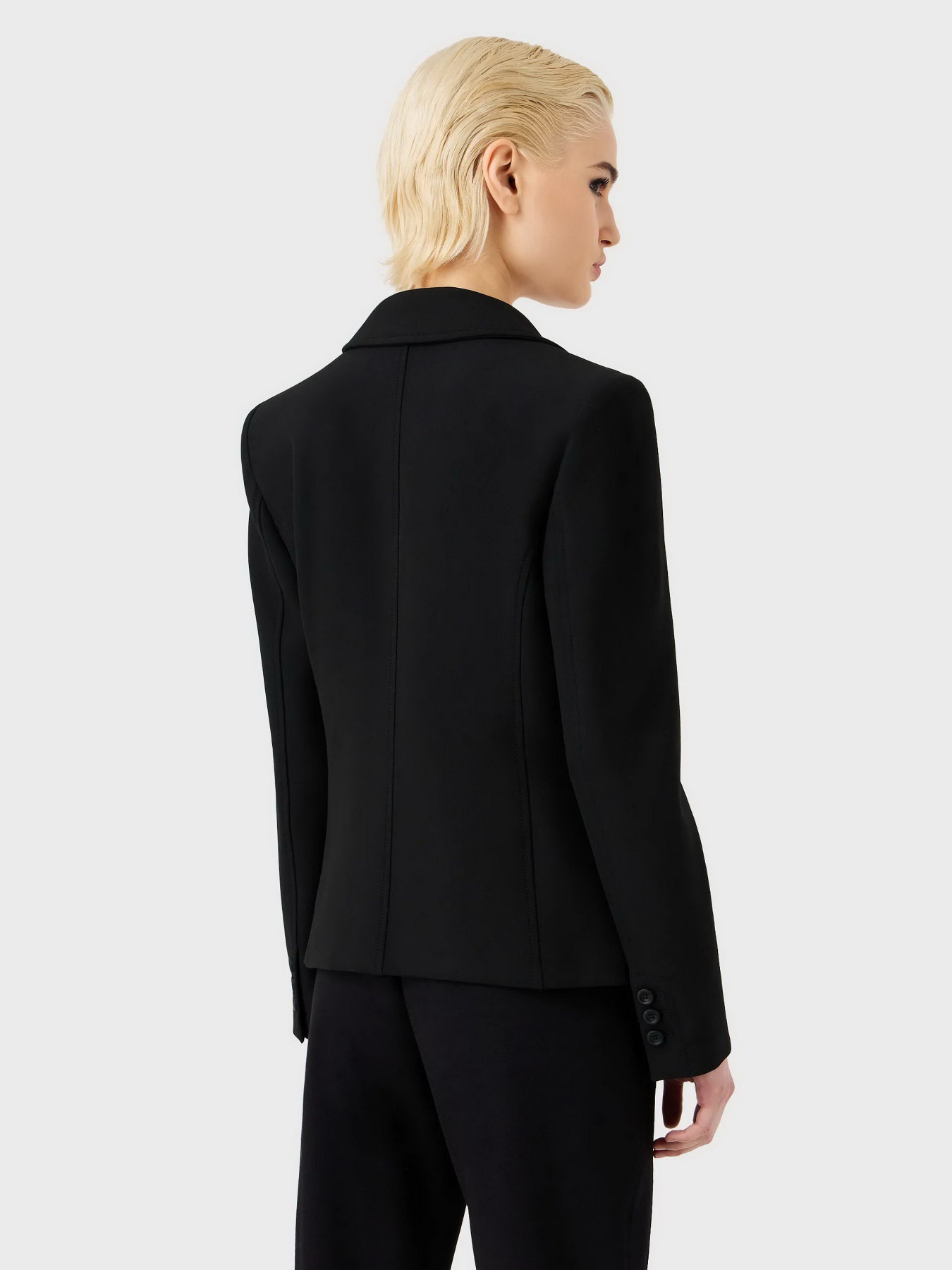 Піджаки Emporio Armani модель 6R2G99-2N2PZ-0999 Піджаки Emporio Armani модель 6R2G99-2N2PZ-0999 Фото