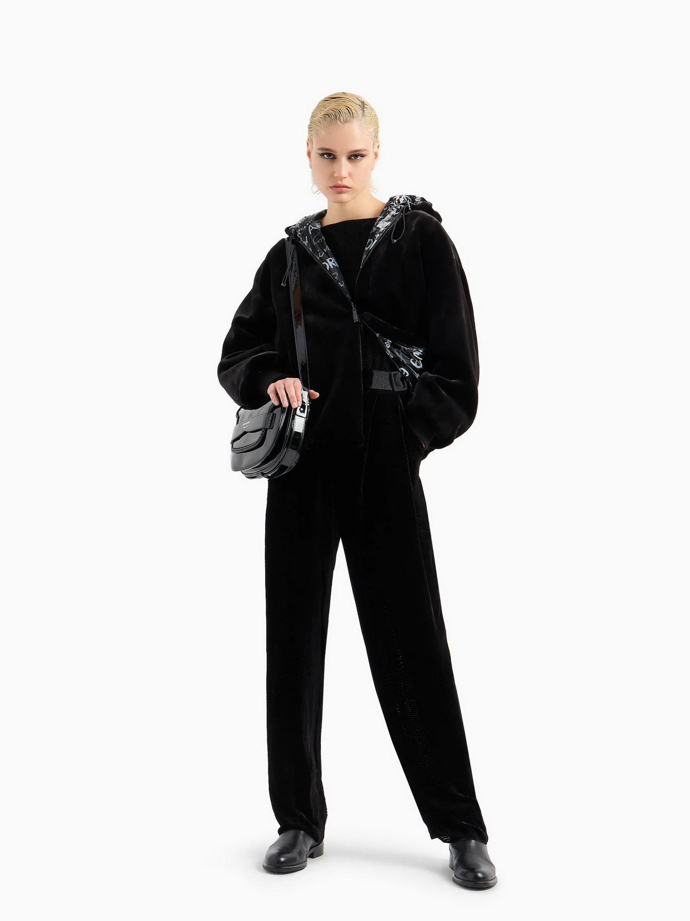 Куртки та дублянки Emporio Armani модель H4NB1D-E9917-099 Куртки та дублянки Emporio Armani модель H4NB1D-E9917-099 Фото