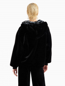 Куртки та дублянки Emporio Armani модель H4NB1D-E9917-099 Фото