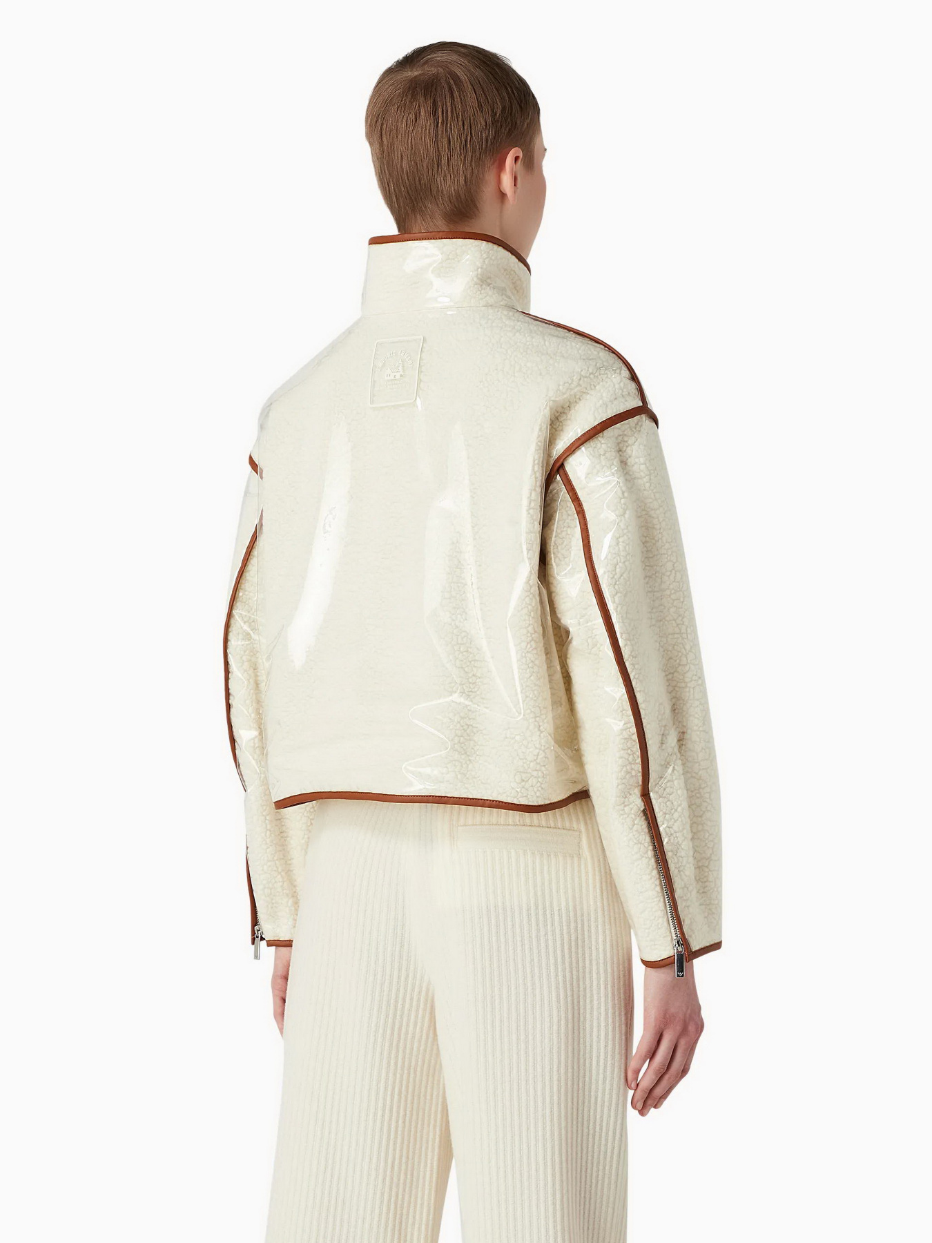 Куртки та дублянки Emporio Armani CHALET модель 6R2B98-2NV9Z-0138 Куртки та дублянки Emporio Armani CHALET модель 6R2B98-2NV9Z-0138 Фото