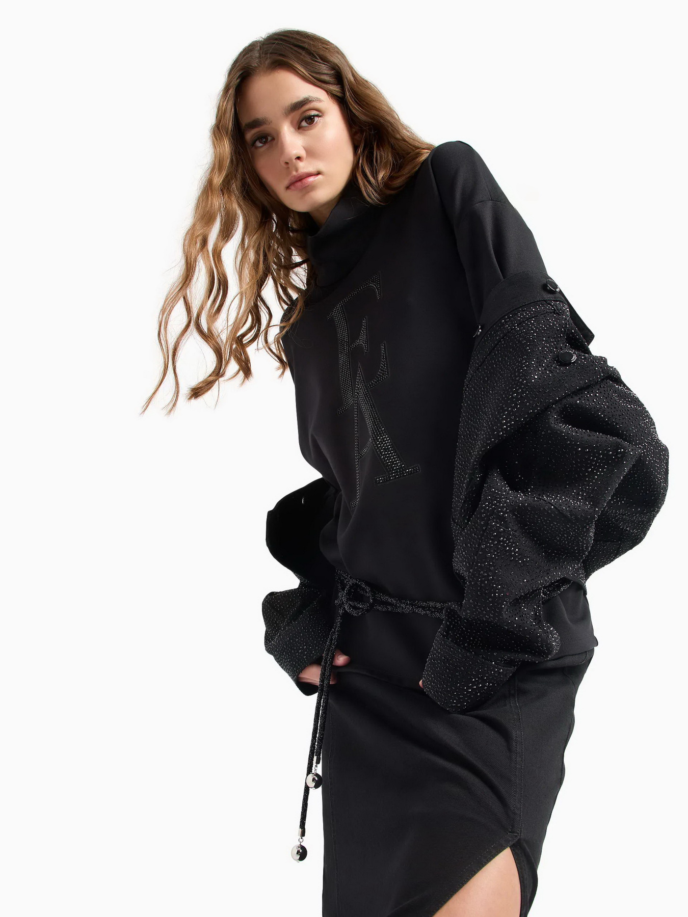 Худи и свитшоты Emporio Armani модель 3D2M6D-2JZZZ-0999 Худи и свитшоты Emporio Armani модель 3D2M6D-2JZZZ-0999 Фото
