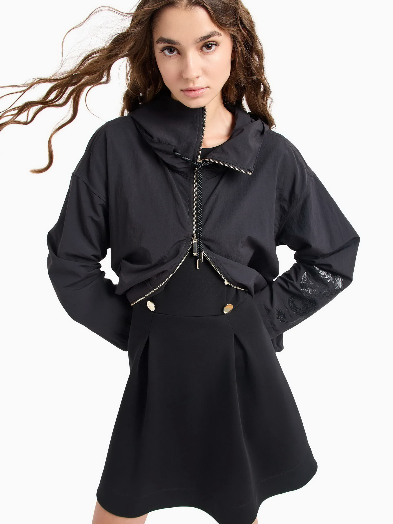 Куртки та дублянки Emporio Armani Chinese New Year модель EW000002-AF10005-UC001 Куртки та дублянки Emporio Armani Chinese New Year модель EW000002-AF10005-UC001 Фото