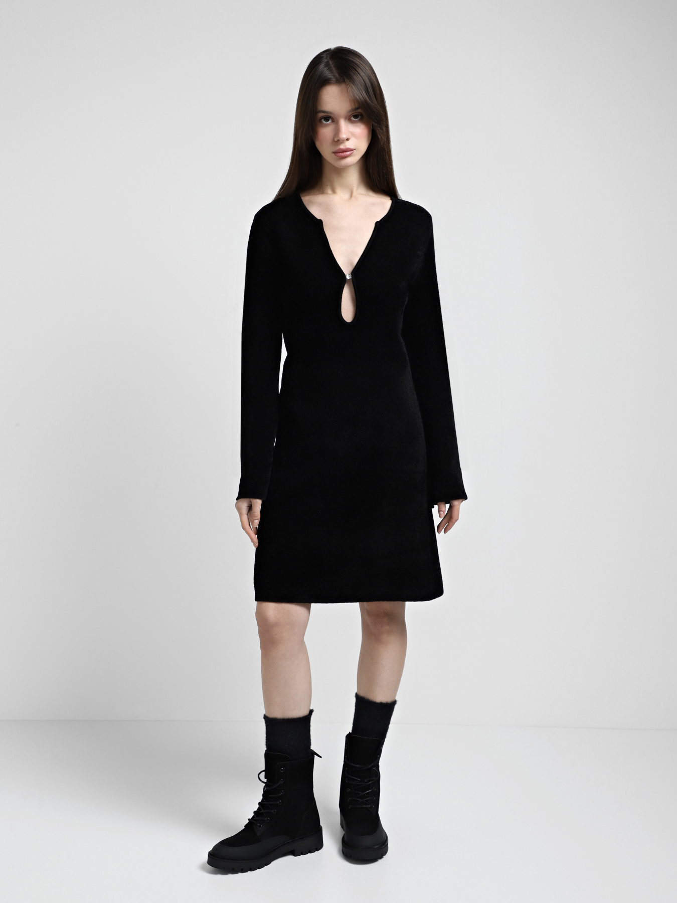 Сукні Emporio Armani модель 6D2ATA-2M29Z-0999 Сукні Emporio Armani модель 6D2ATA-2M29Z-0999 Фото