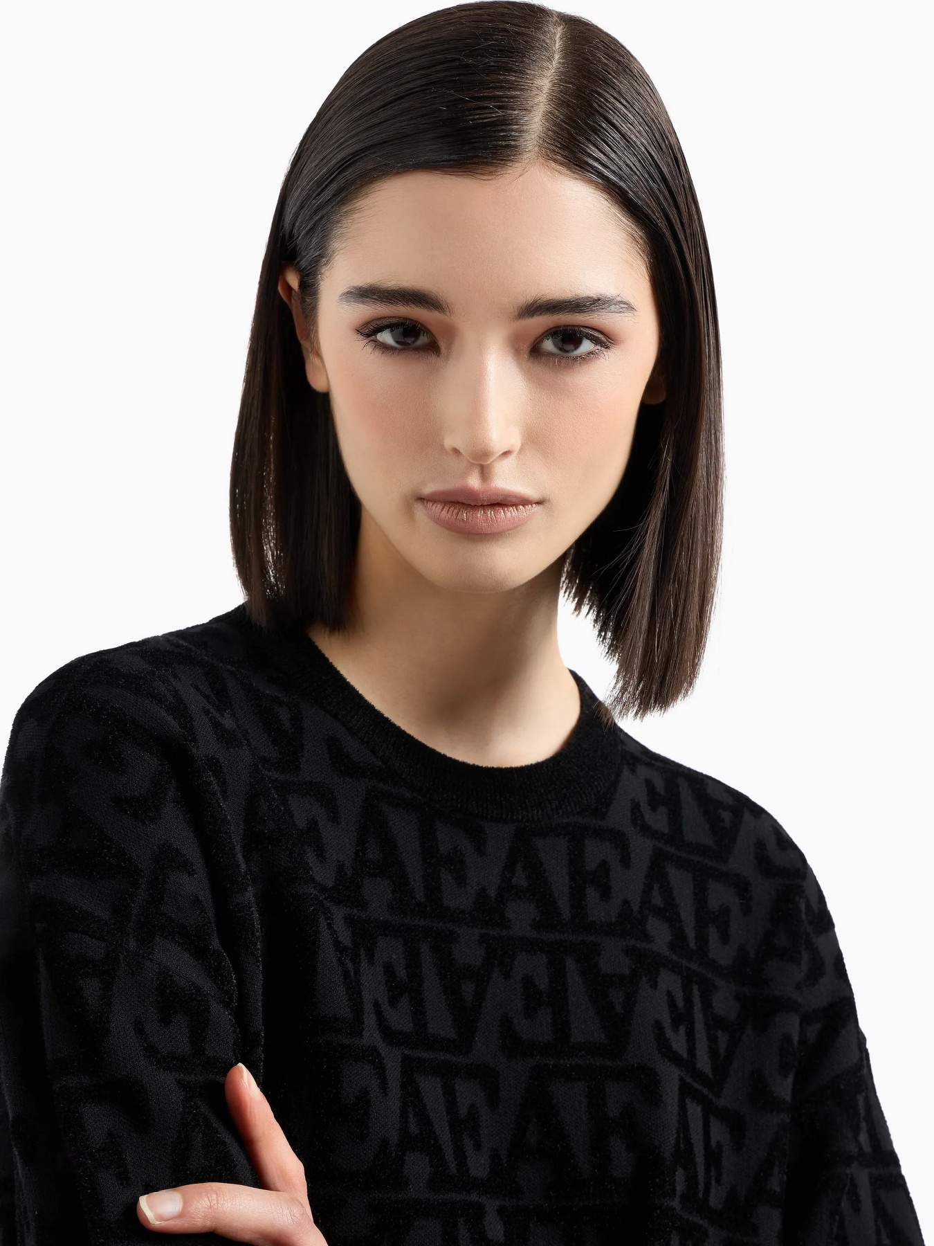 Свитры и кардиганы Emporio Armani модель 6D2MTC-2M10Z-0999 Свитры и кардиганы Emporio Armani модель 6D2MTC-2M10Z-0999 Фото