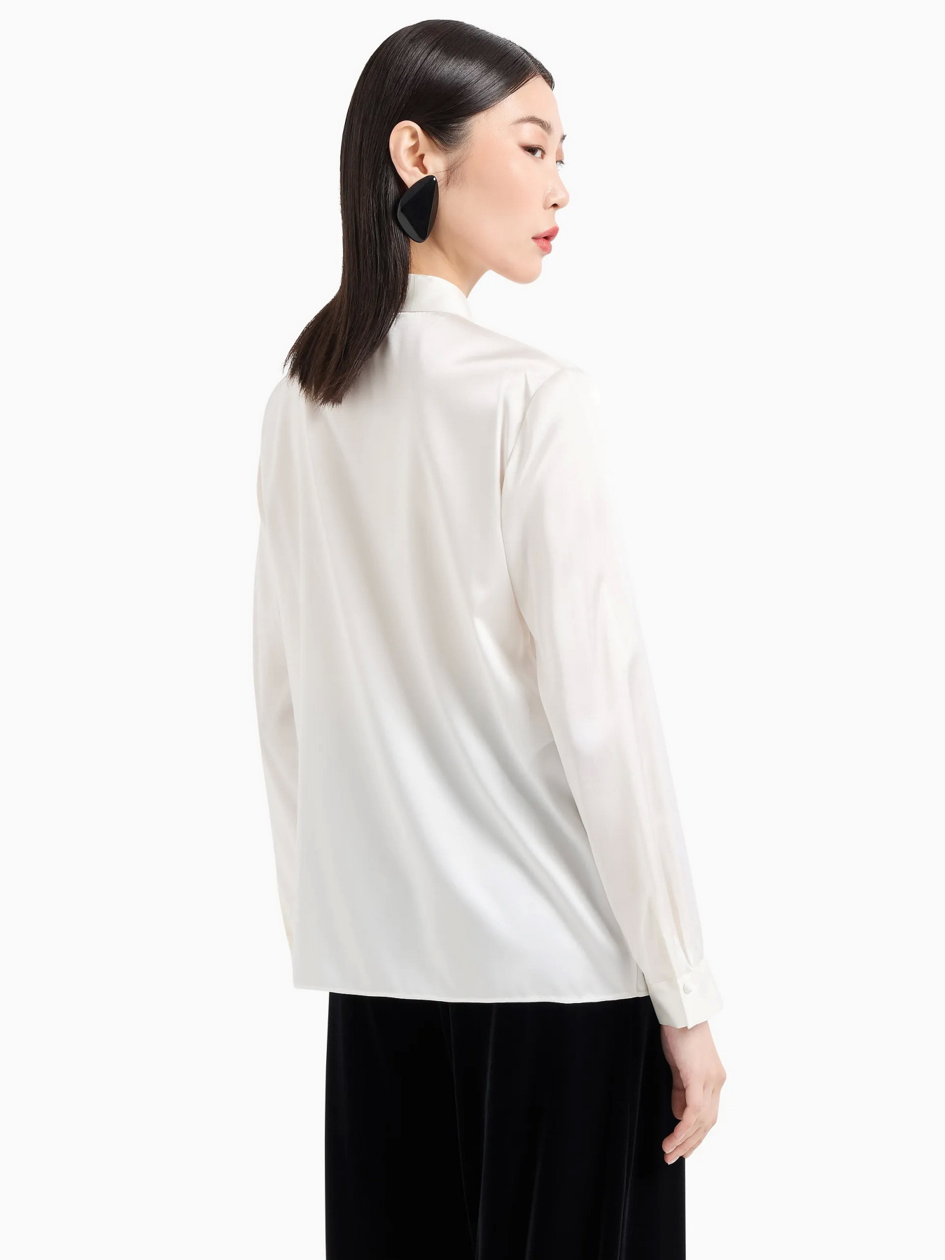 Рубашки Emporio Armani модель 8N2C39-2NXXZ-0101 Фото
