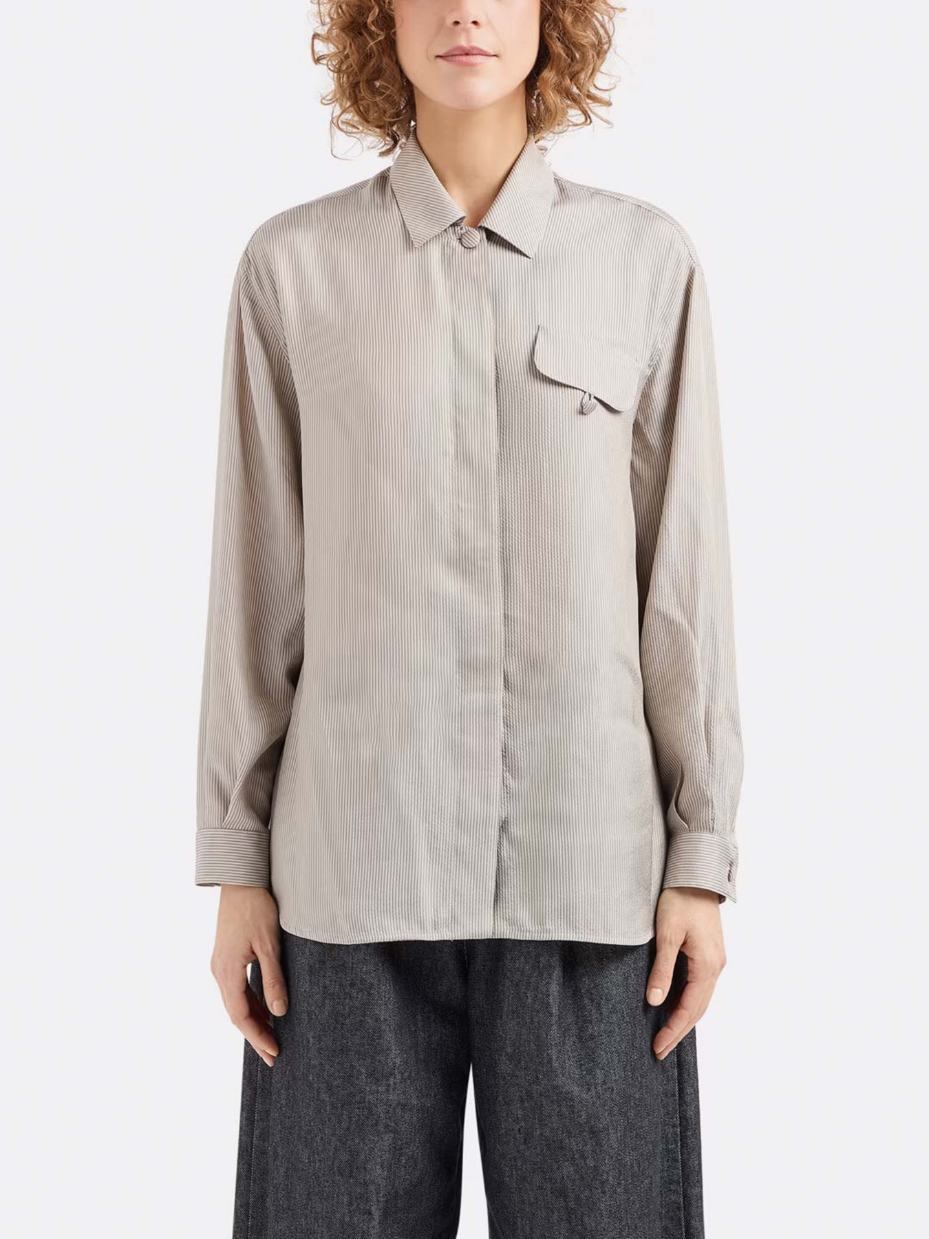 Рубашки Emporio Armani Icon Project модель EW000169-TE10526-O4001 Рубашки Emporio Armani Icon Project модель EW000169-TE10526-O4001 Фото