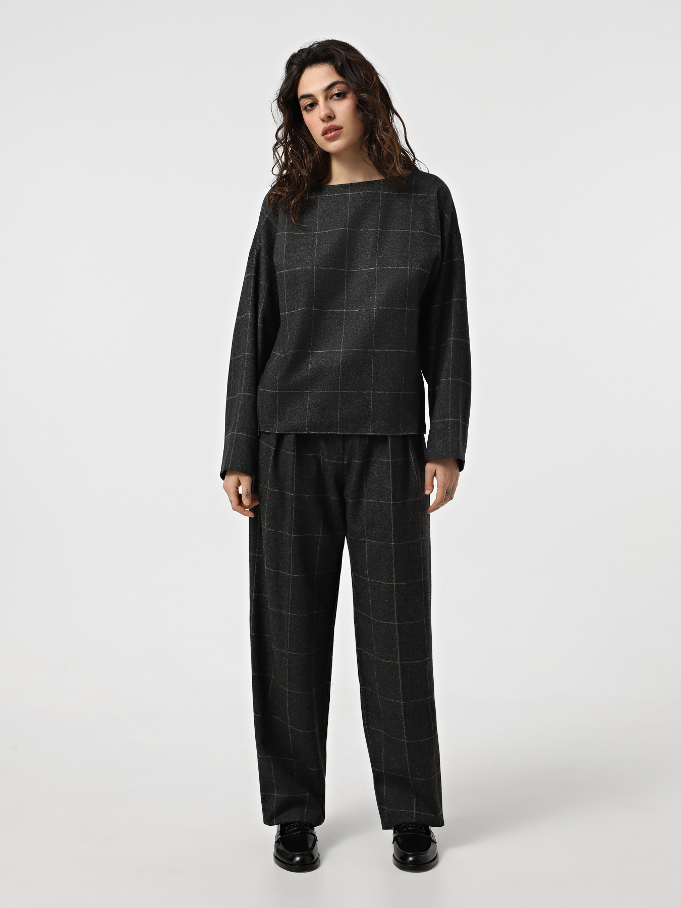 Штани Emporio Armani модель EW000163-TE10525-OC001 Штани Emporio Armani модель EW000163-TE10525-OC001 Фото