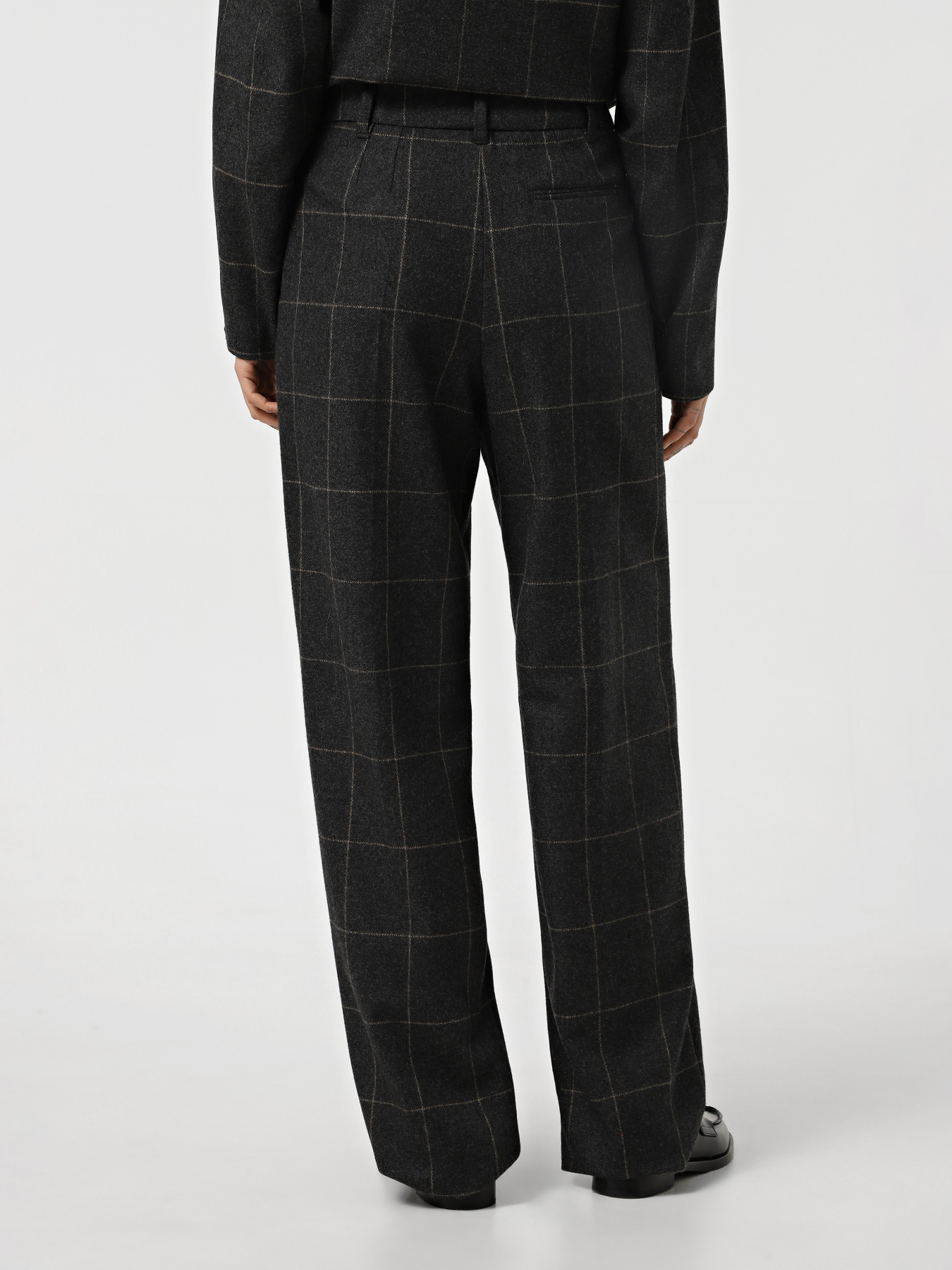 Штани Emporio Armani модель EW000163-TE10525-OC001 Штани Emporio Armani модель EW000163-TE10525-OC001 Фото