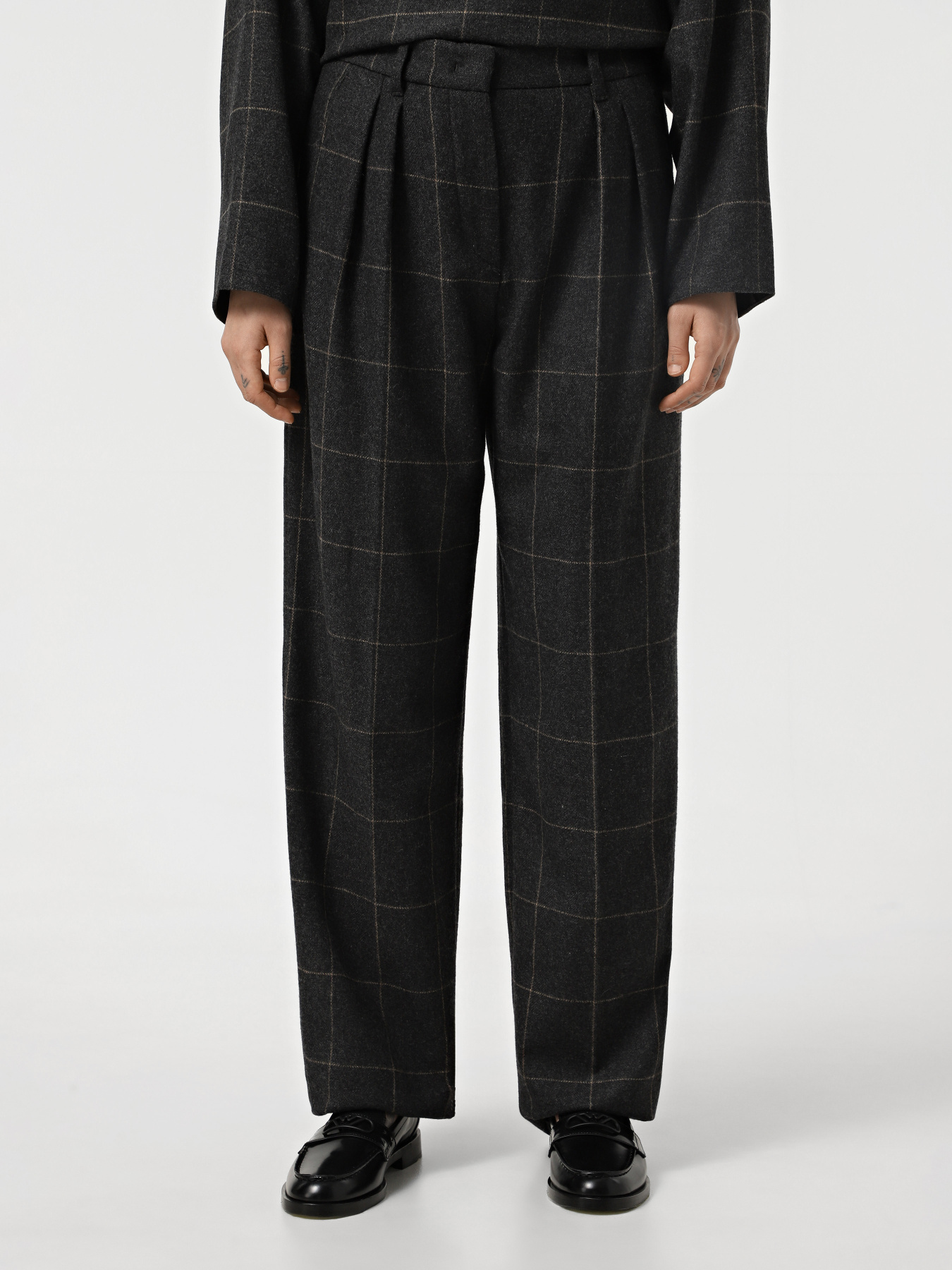 Штани Emporio Armani модель EW000163-TE10525-OC001 Штани Emporio Armani модель EW000163-TE10525-OC001 Фото