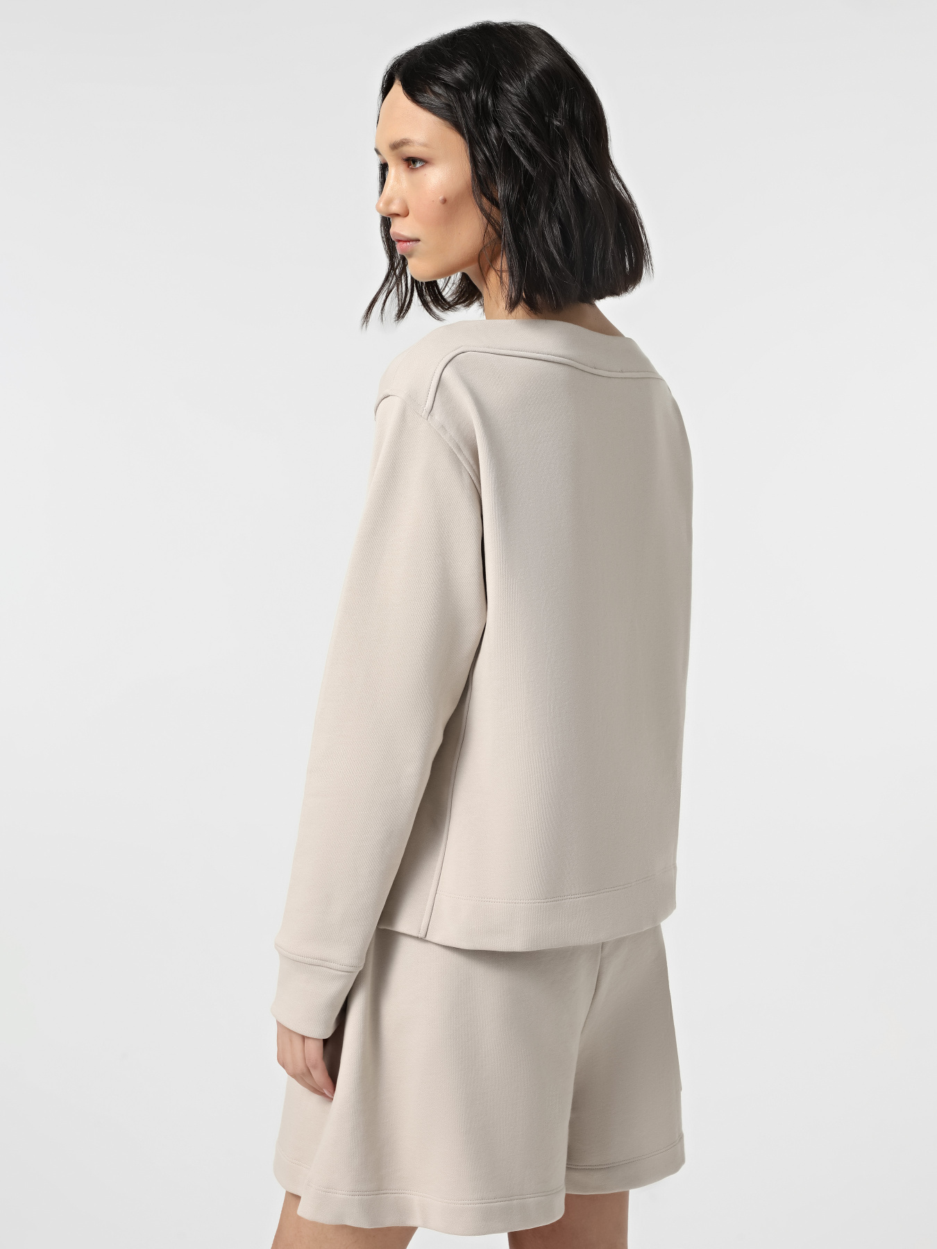 Худи и свитшоты Emporio Armani модель EW000889-AF12538-U8020 Фото