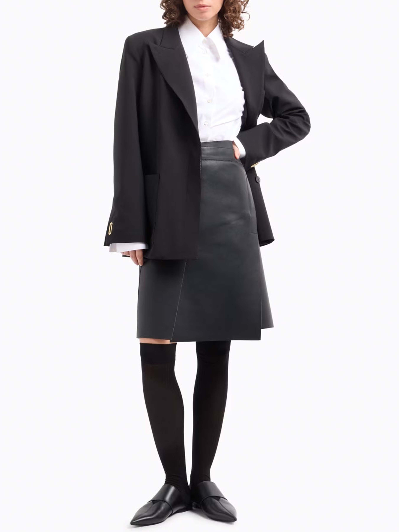 Рубашки Emporio Armani модель EW001708-AF15122-U0002 Рубашки Emporio Armani модель EW001708-AF15122-U0002 Фото