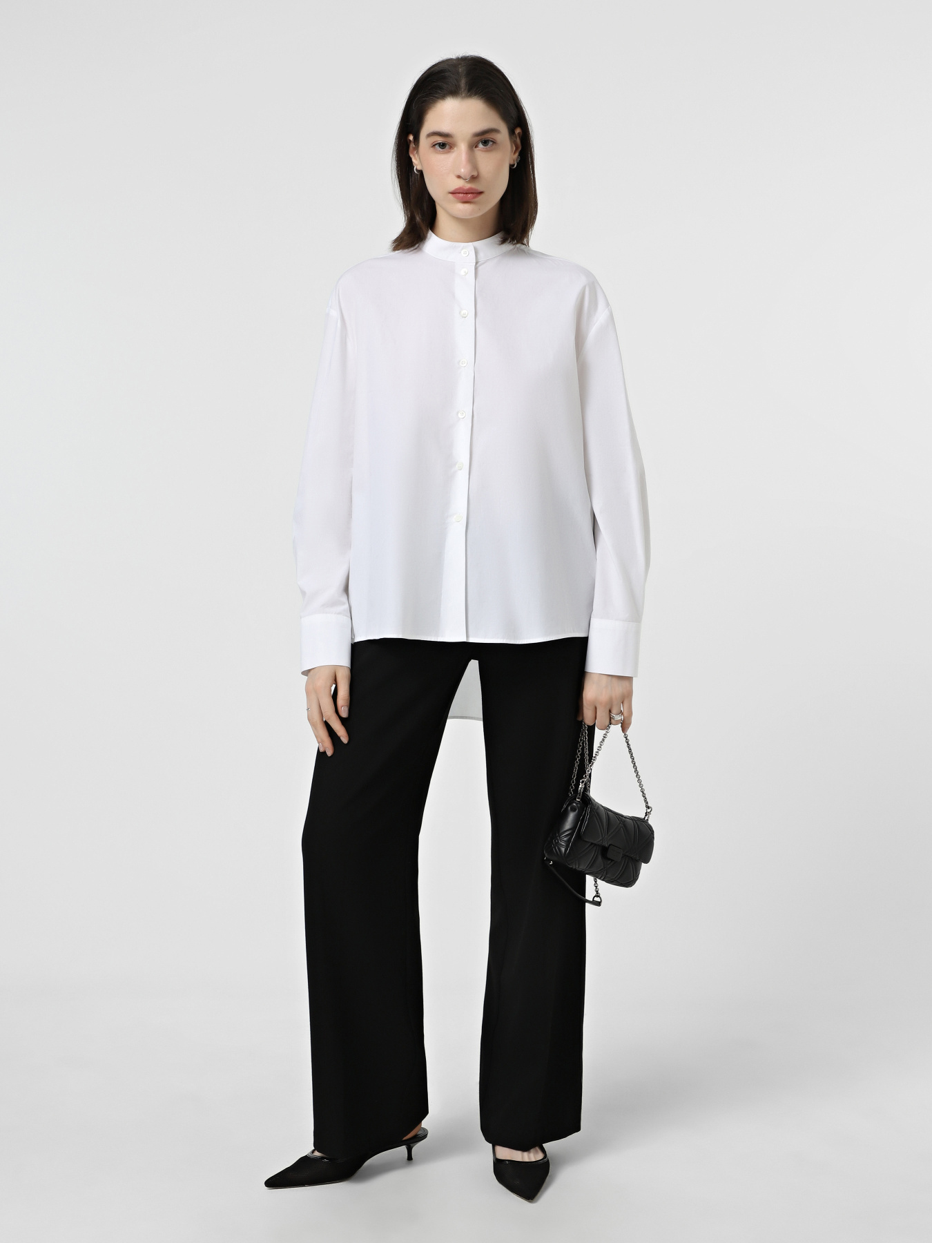 Рубашки Emporio Armani модель EW002092-AF10010-U0002 Рубашки Emporio Armani модель EW002092-AF10010-U0002 Фото