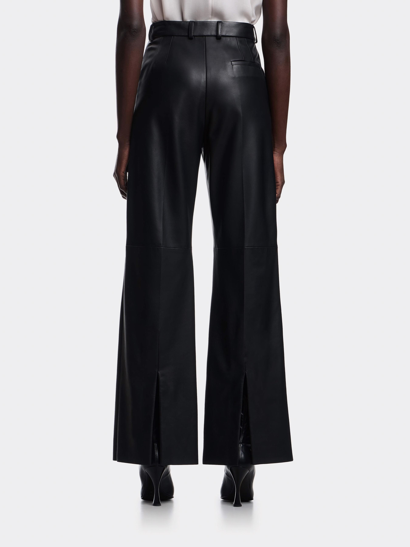 Штани Emporio Armani модель EW002156-AF17176-UC001 Штани Emporio Armani модель EW002156-AF17176-UC001 Фото