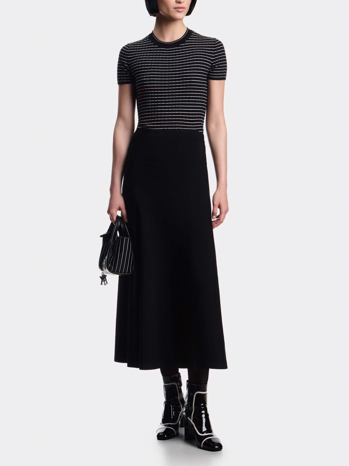 Свитры и кардиганы Emporio Armani модель EW001262-AF18758-MC007 Свитры и кардиганы Emporio Armani модель EW001262-AF18758-MC007 Фото