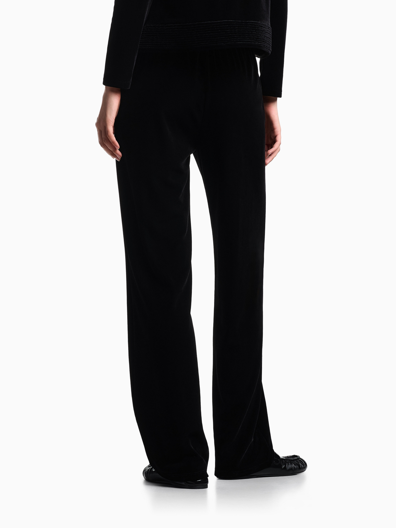 Штани Emporio Armani модель EW001366-AF13341-UC001 Штани Emporio Armani модель EW001366-AF13341-UC001 Фото