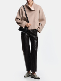 Куртки и дубленки Emporio Armani модель EW003217-AF10207-M4135 Фото