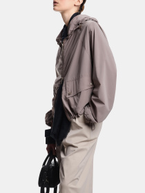 Куртки и дубленки Emporio Armani модель EW003433-AF20823-F6019 Фото