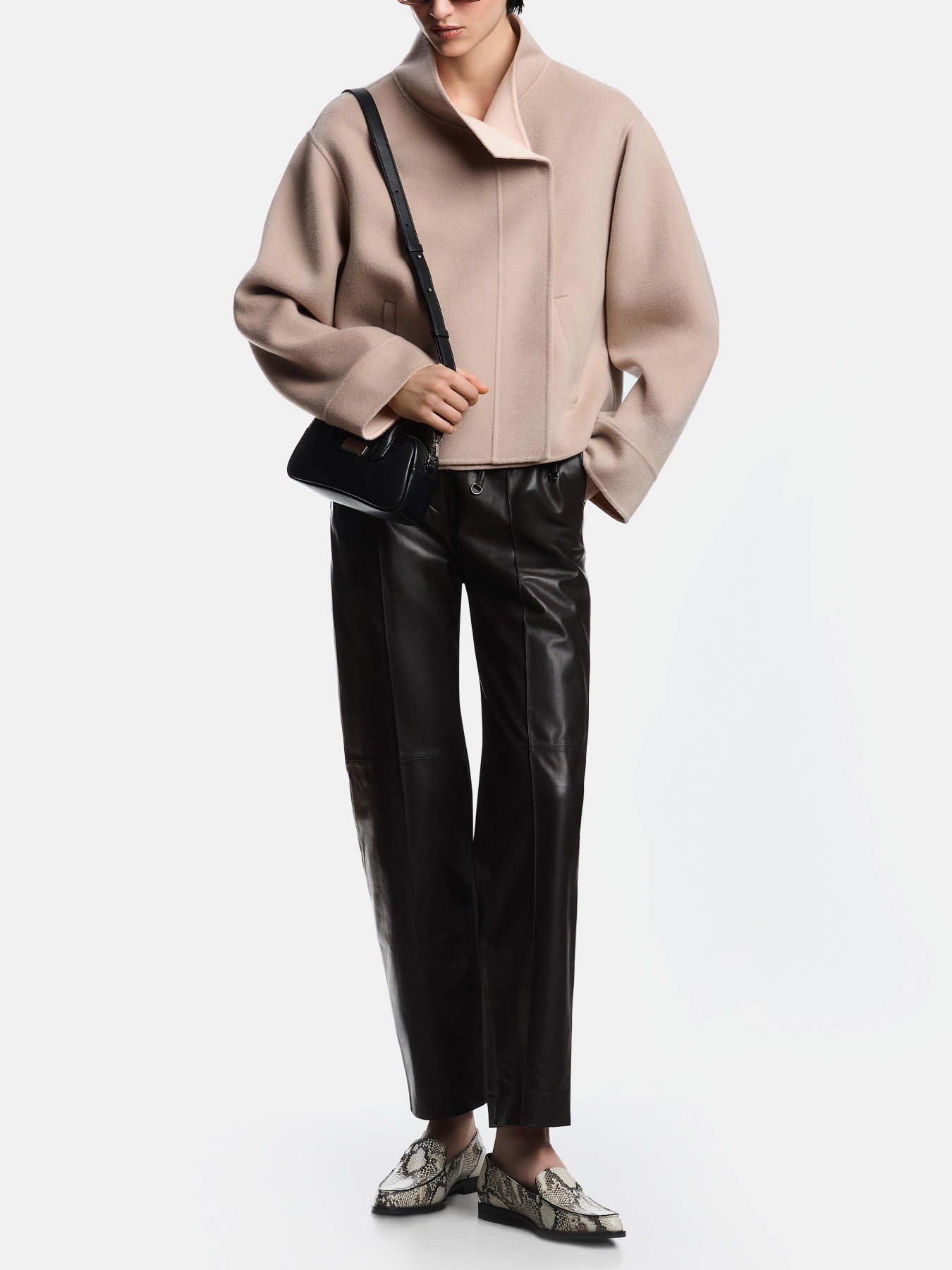Брюки Emporio Armani модель EW003918-AF22815-U6030 Брюки Emporio Armani модель EW003918-AF22815-U6030 Фото