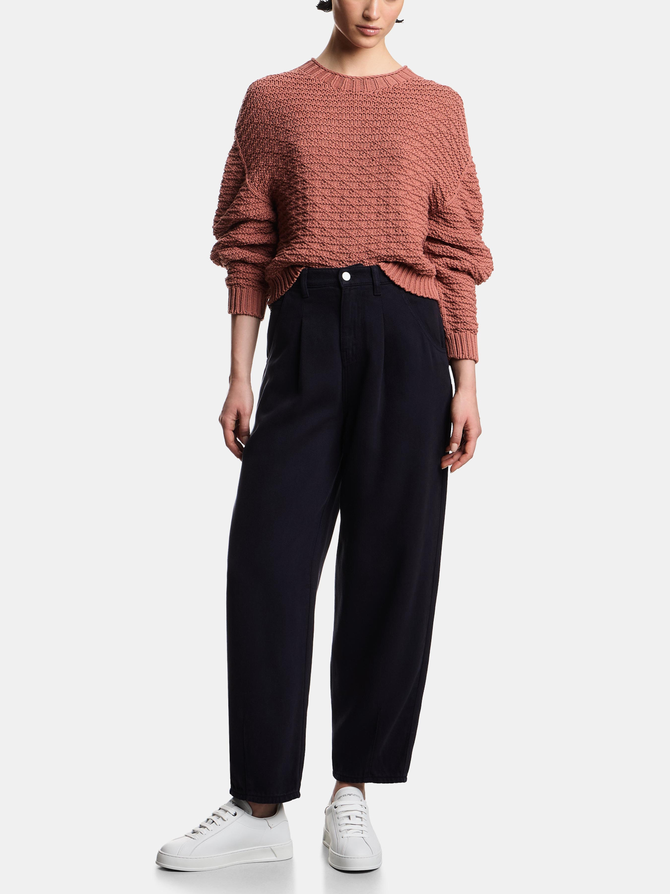 Свитры и кардиганы Emporio Armani модель EW004160-AF24203-U2009 Свитры и кардиганы Emporio Armani модель EW004160-AF24203-U2009 Фото