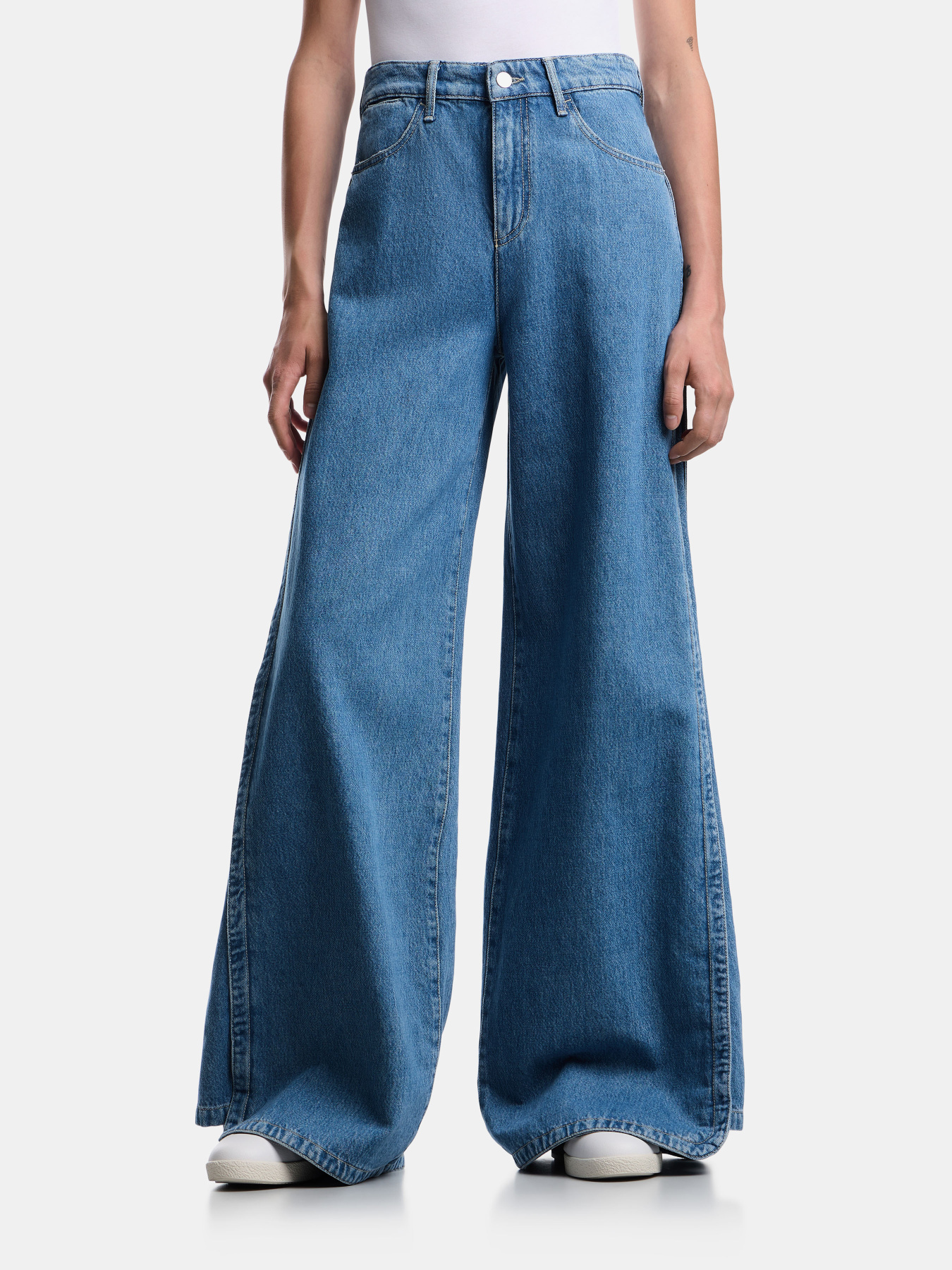 Джинси Emporio Armani модель EW003502-AF21091-MB003 Джинси Emporio Armani модель EW003502-AF21091-MB003 Фото