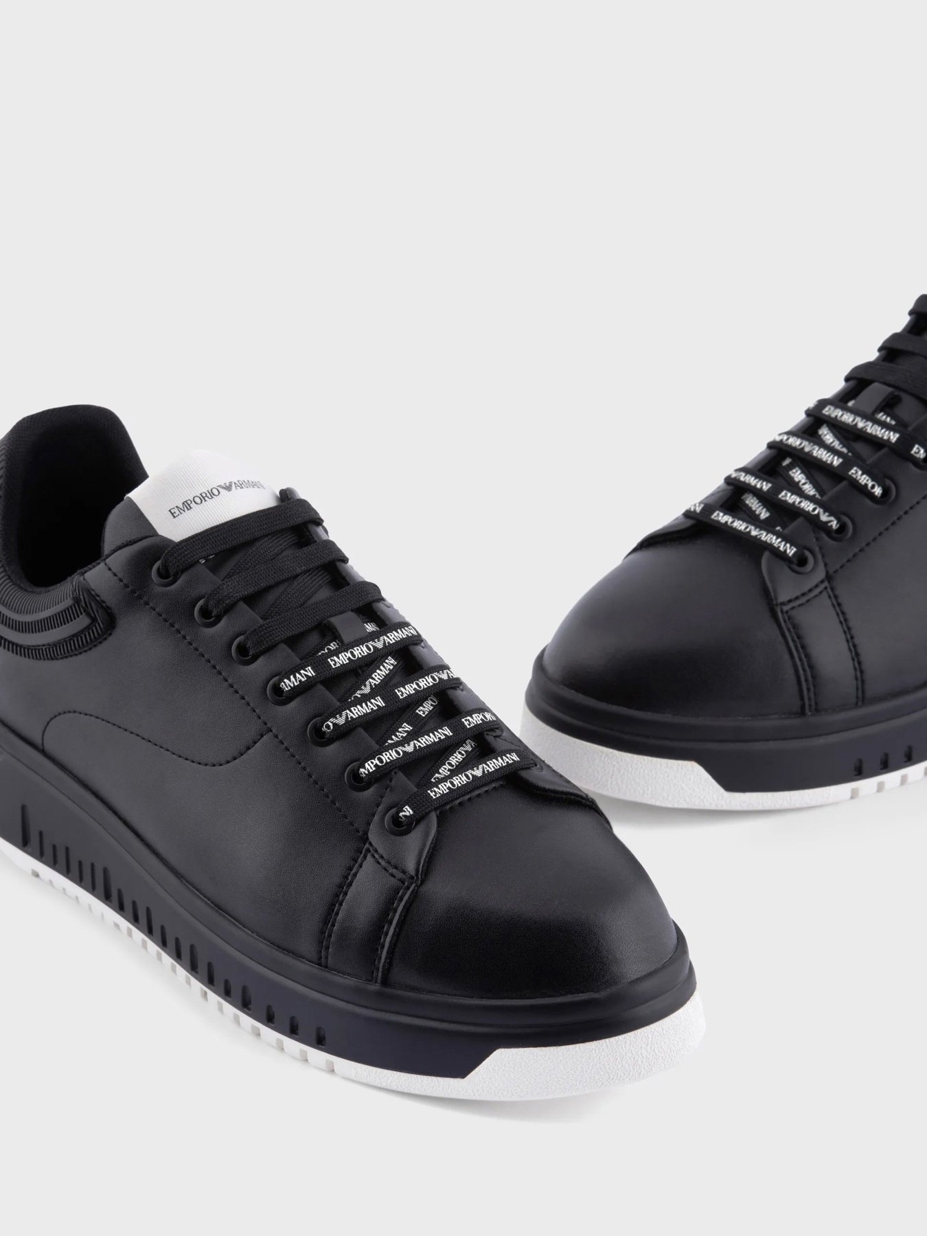 Кеды Emporio Armani модель X4X264-XN001-K001 Кеды Emporio Armani модель X4X264-XN001-K001 Фото