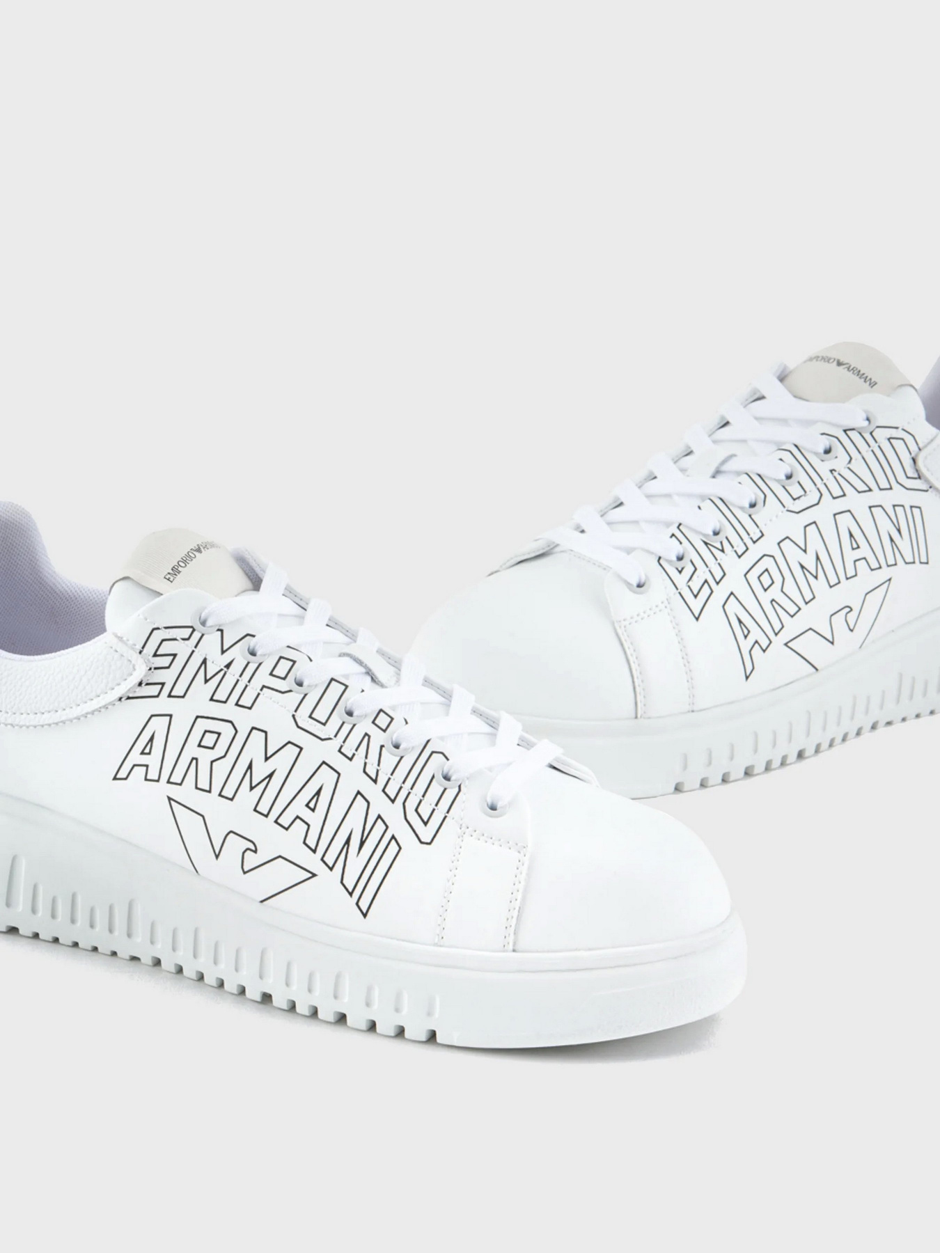 Кроссовки Emporio Armani модель X4X264-XN732-A222 Фото