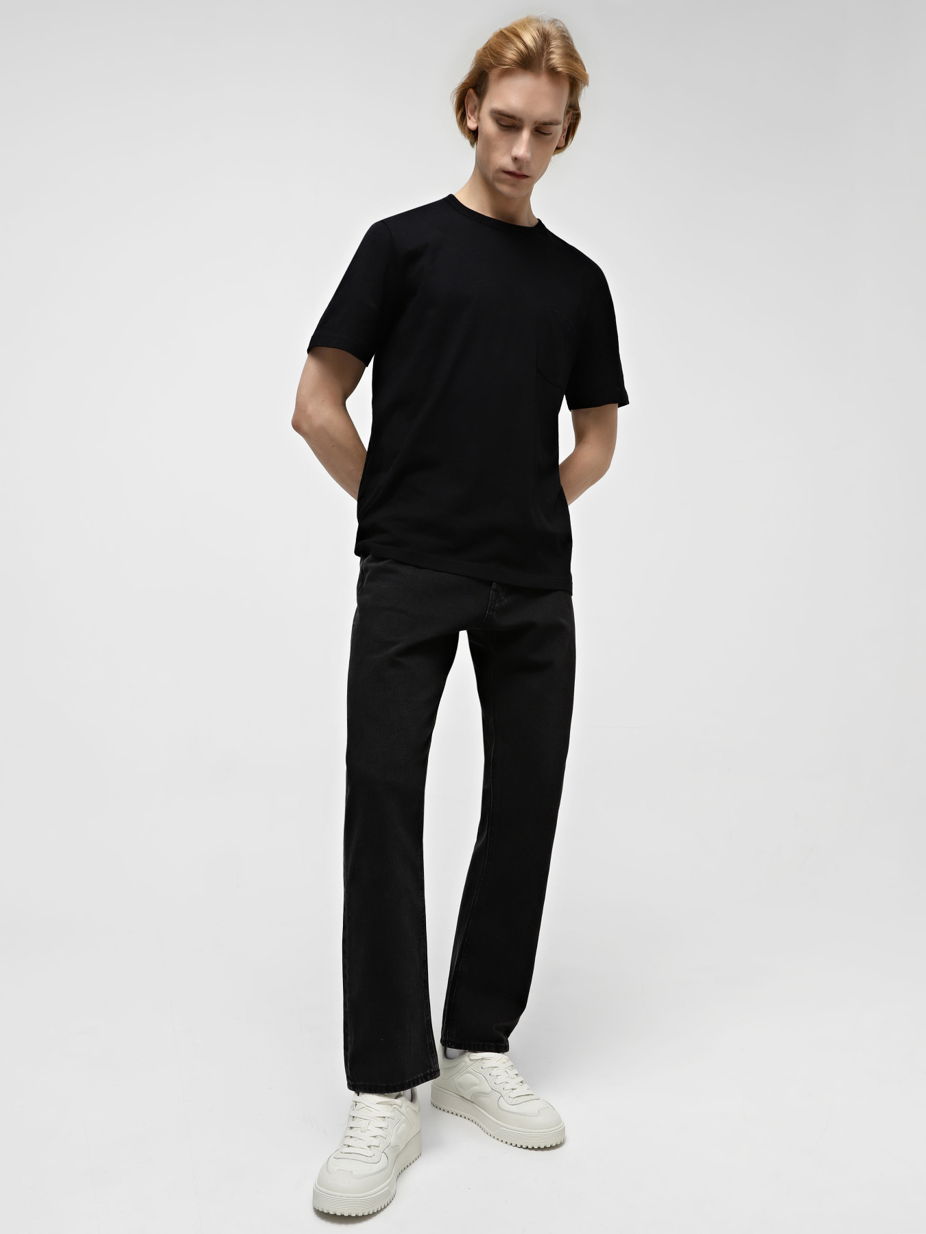 Кроссовки Emporio Armani модель X4X609-XN734-S437 Фото