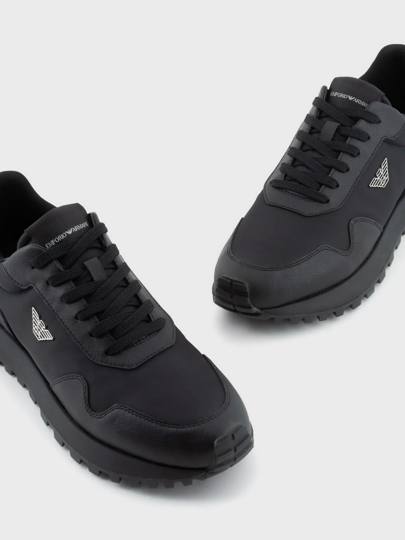 Кроссовки Emporio Armani модель X4X630-XN877-K001 Фото