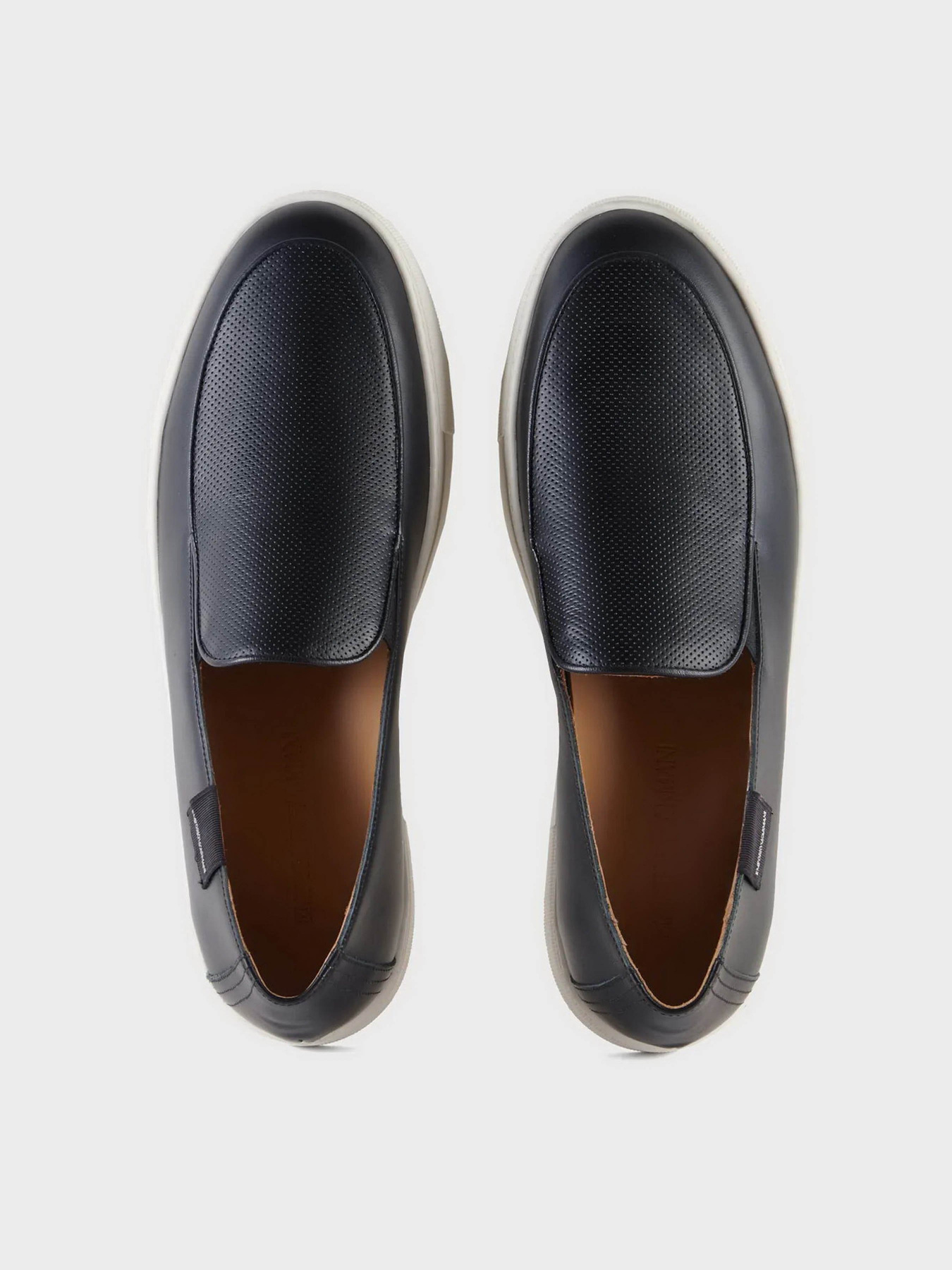 Сліпони та мокасини Emporio Armani модель X4Y004-XN955-K001 Фото