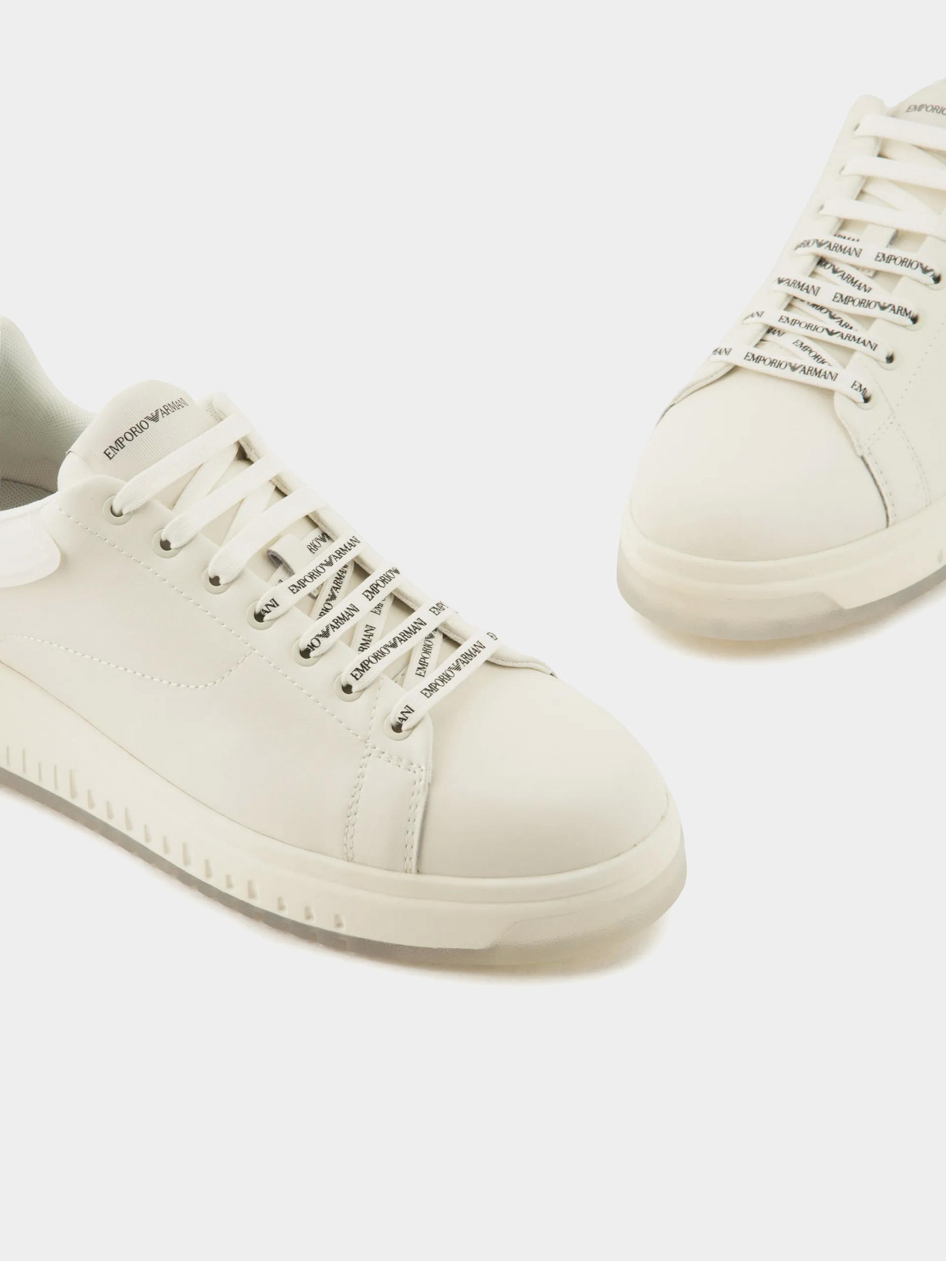 Кроссовки Emporio Armani модель X4X264-XR128-T862 Фото